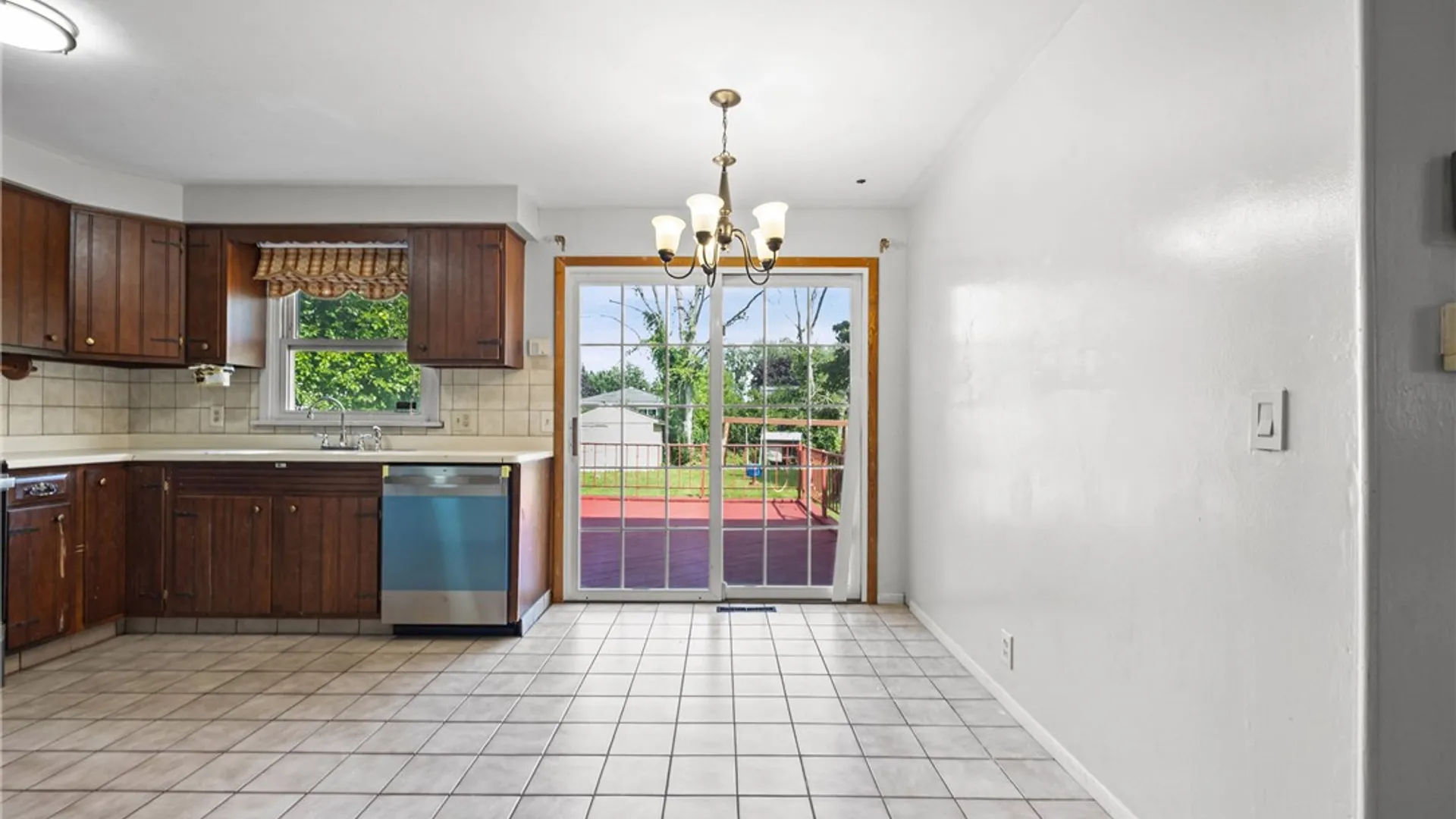 Property at 44 Rossmore Street, Gates, NY 14606 12