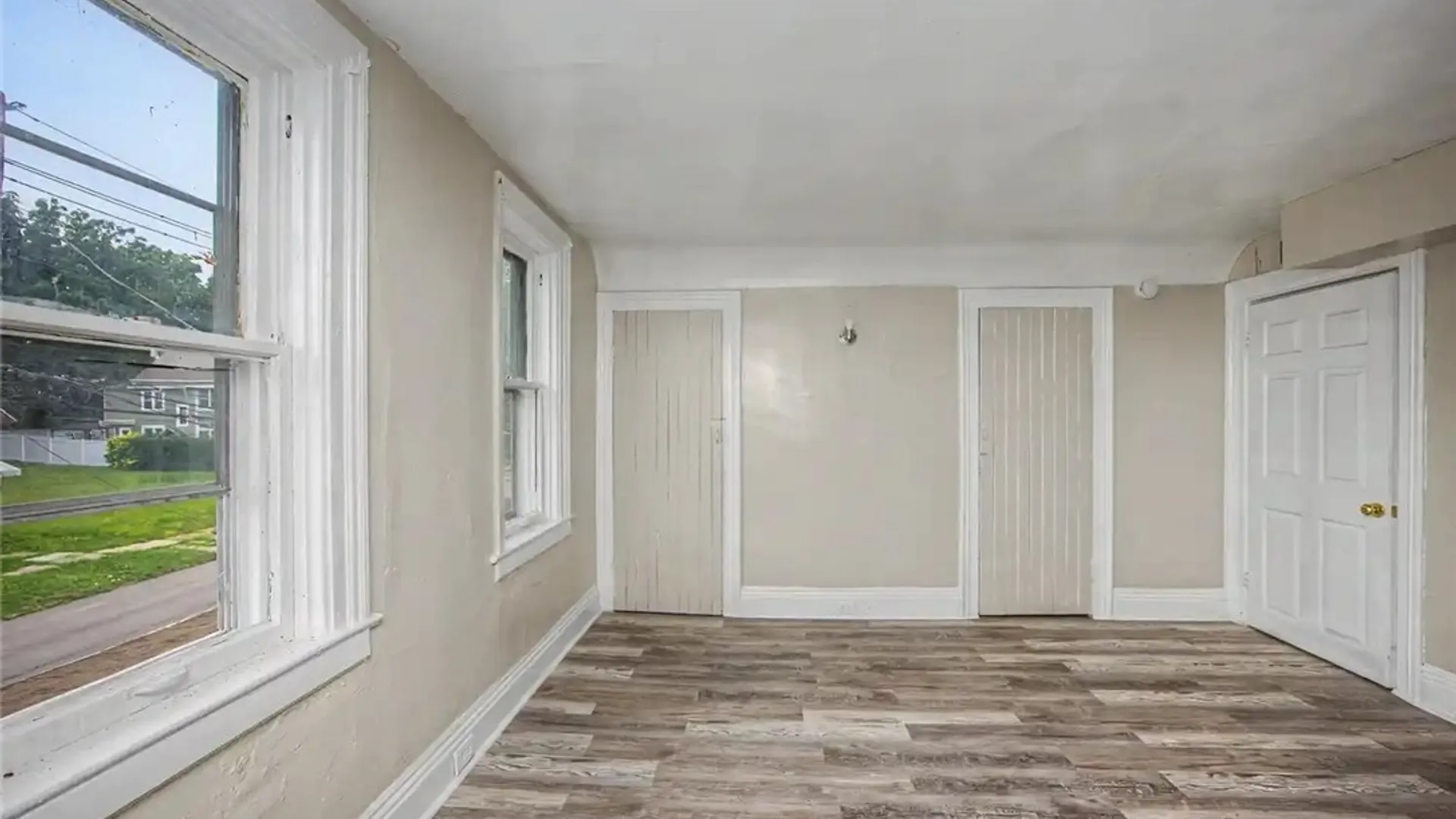 Property at 31 Pershing Avenue, Buffalo, NY 14211 12