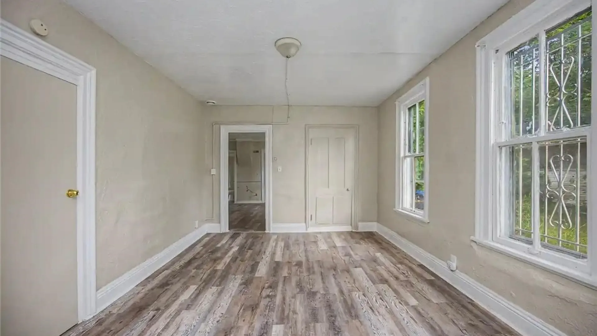 Property at 31 Pershing Avenue, Buffalo, NY 14211 22