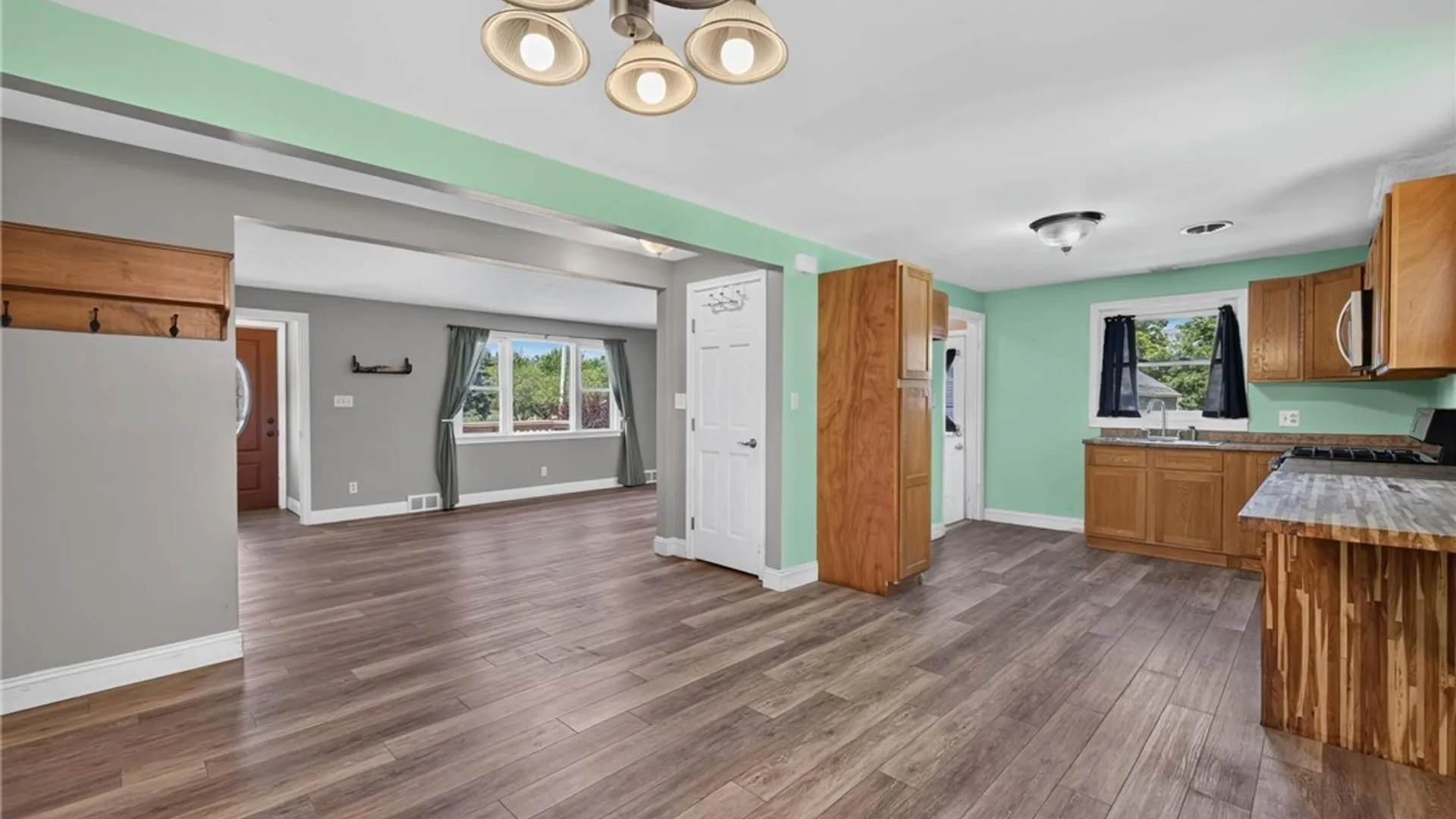 Property at 3133 Abbott Road, Orchard Park, NY 14217 17