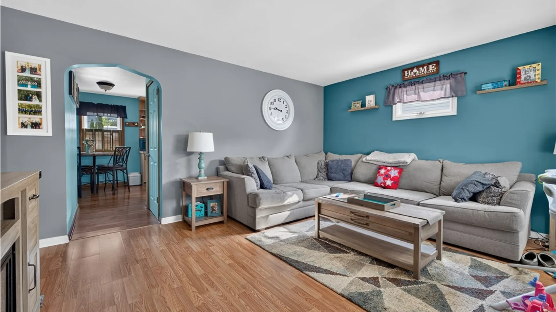 Property at 8306 Pershing Avenue, Niagara Falls, NY 14304 6