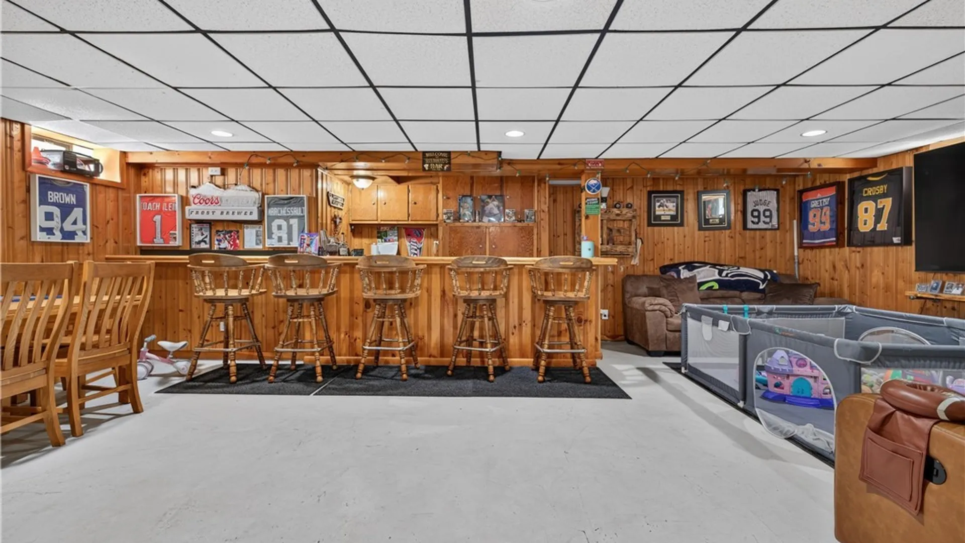 Property at 8306 Pershing Avenue, Niagara Falls, NY 14304 22
