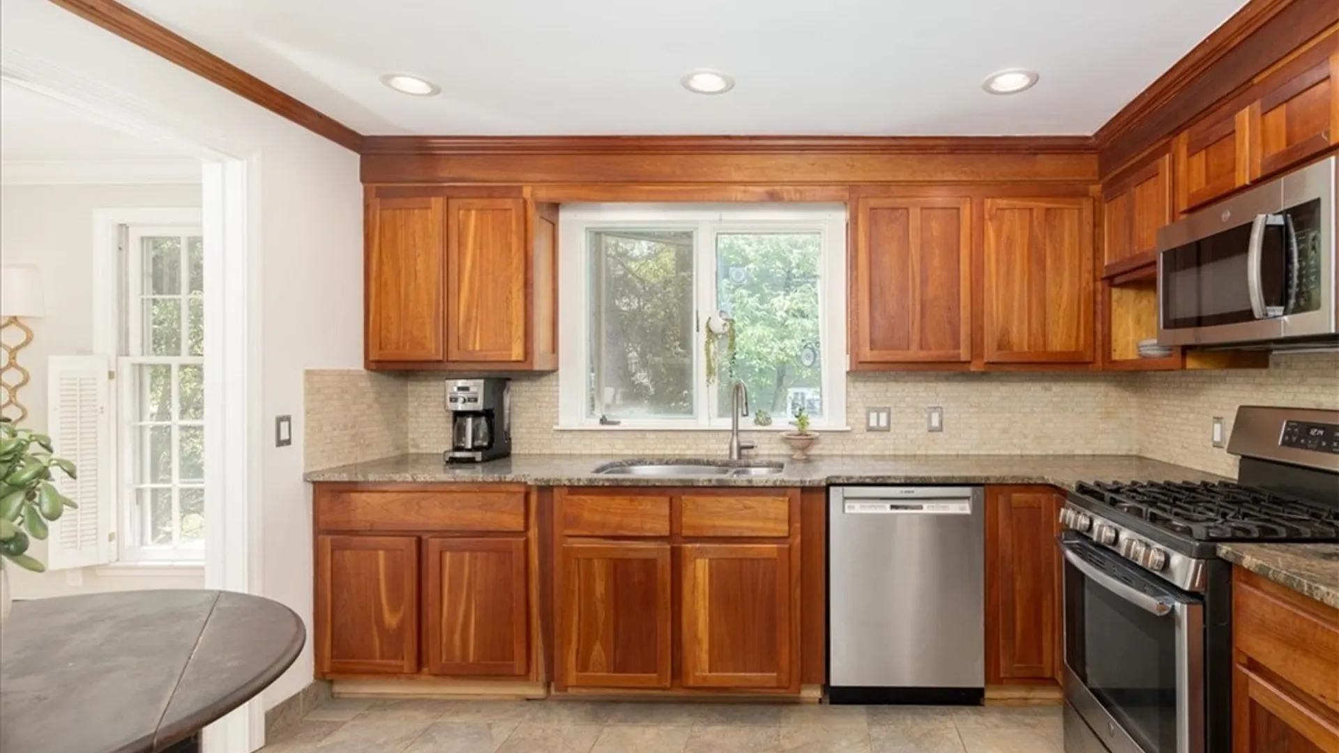 Property at 181 Elmwood Ave, Aurora, NY 14052 10