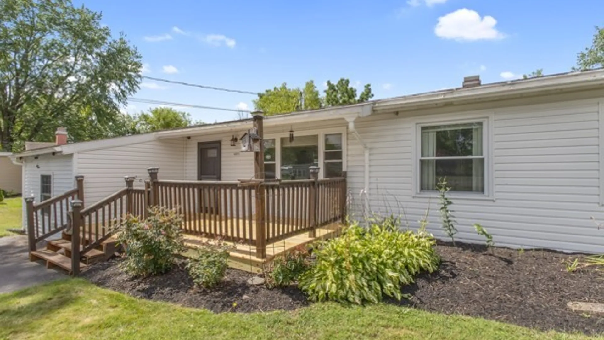 Property at 8271 Hamilton Drive, Lysander, NY 13027 3