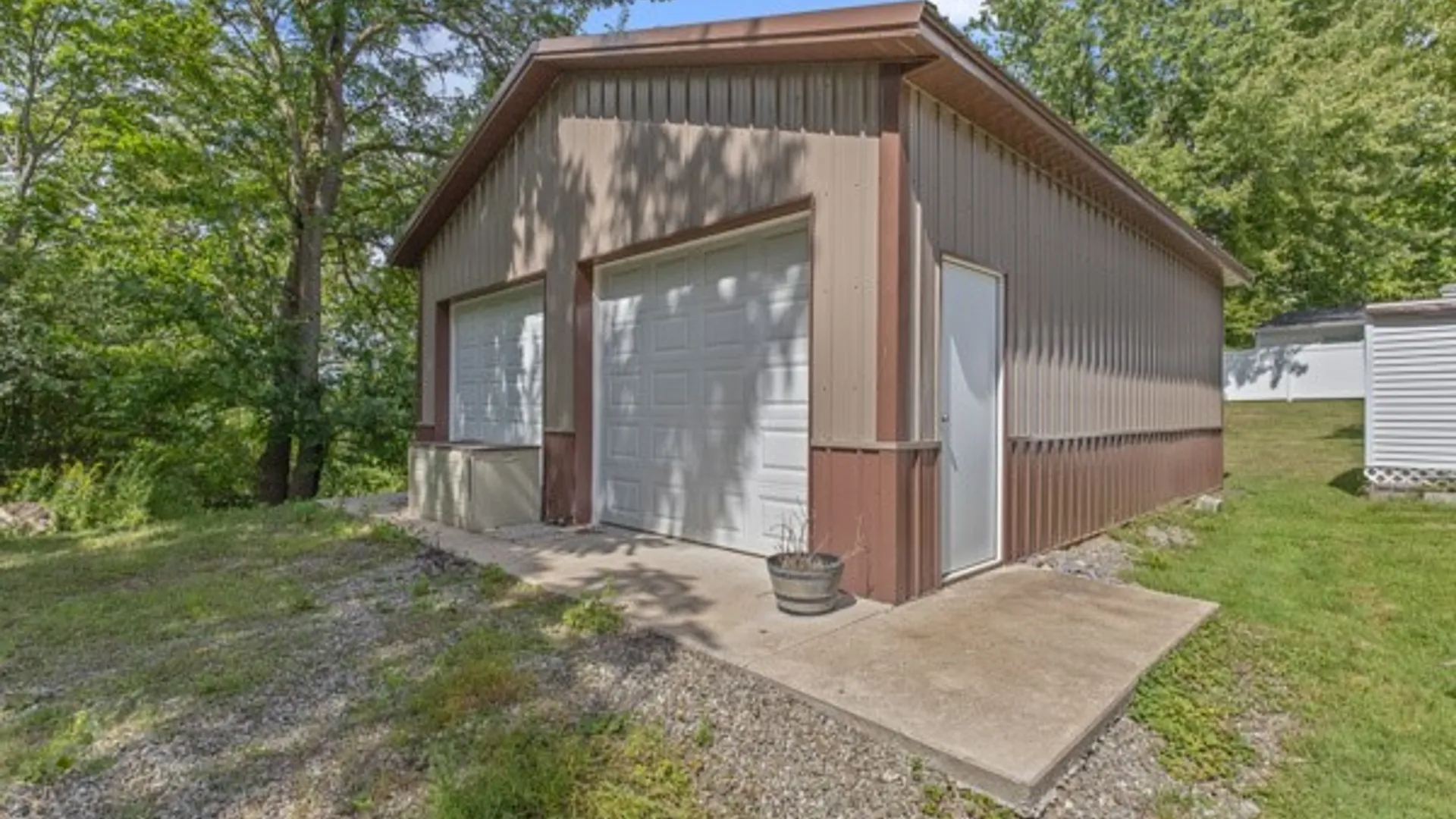 Property at 8271 Hamilton Drive, Lysander, NY 13027 23
