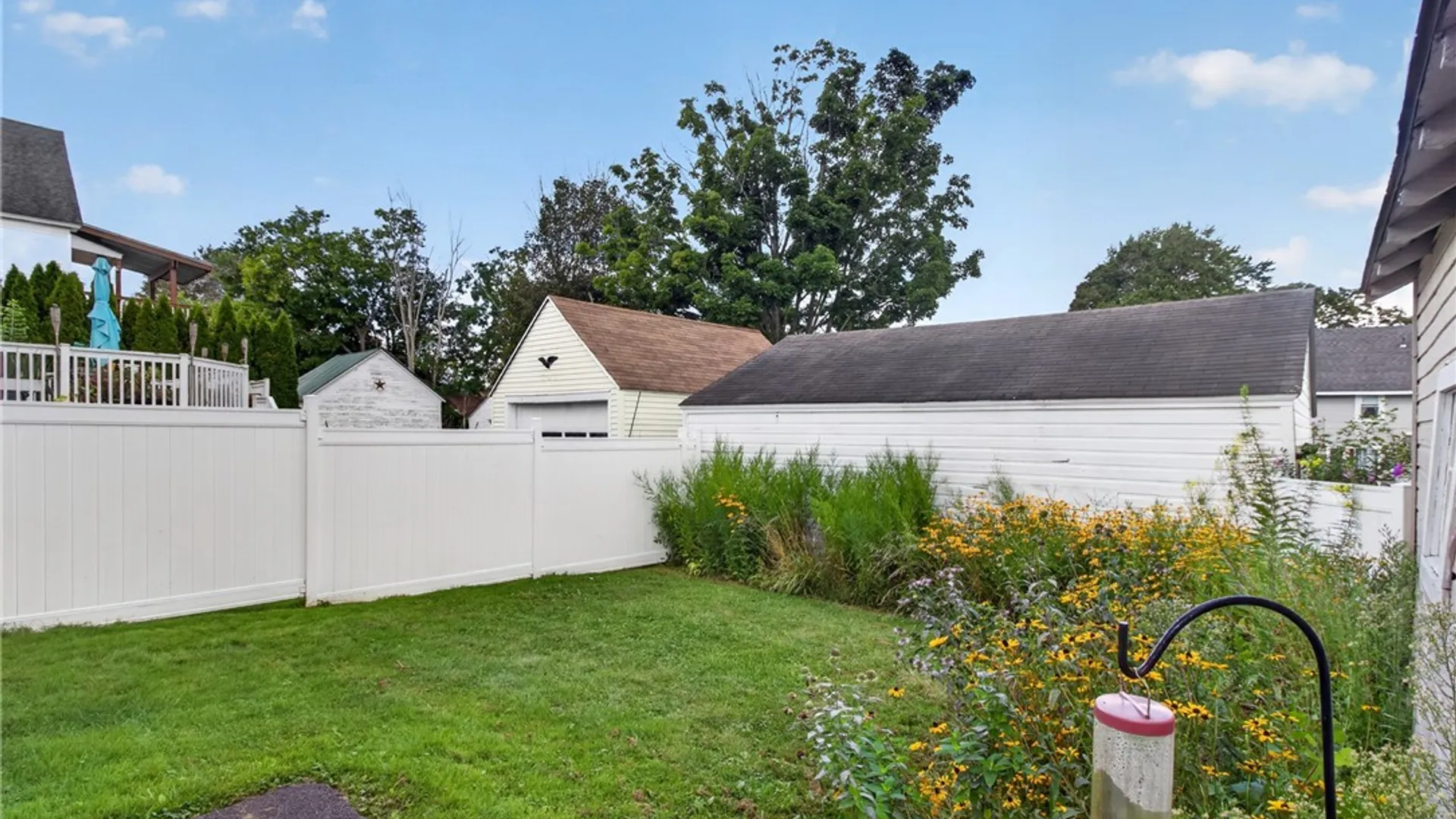 Property at 2102 Claremont Terrace, Utica, NY 13501 24