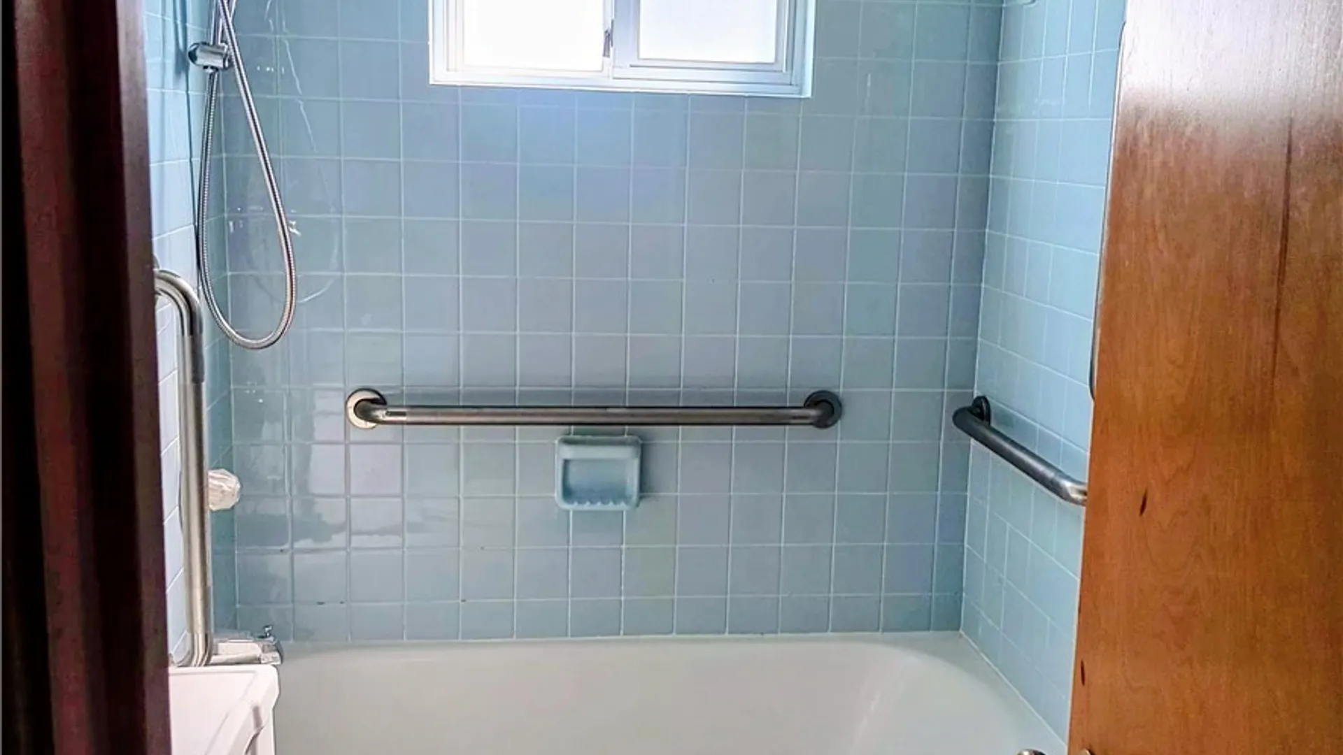 Property at 41 Petan Drive, Cheektowaga, NY 14225 14