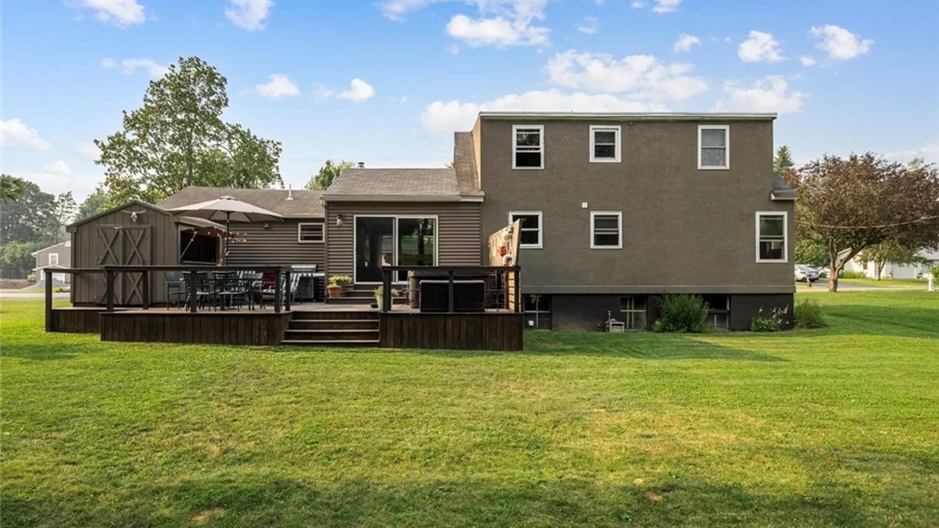 Property at 13 Glendale Avenue, New Hartford, NY 13492 43