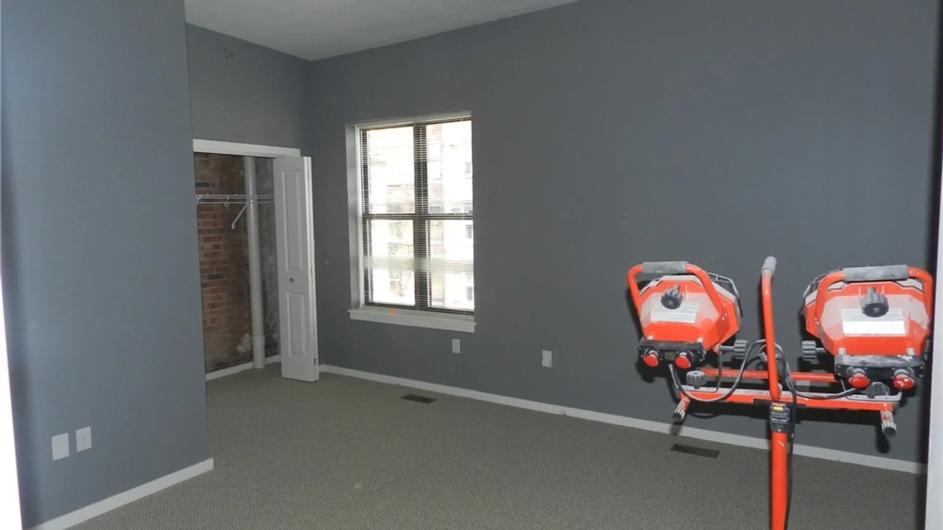 Property at 317 S Clinton Street, Syracuse, NY 13202 5