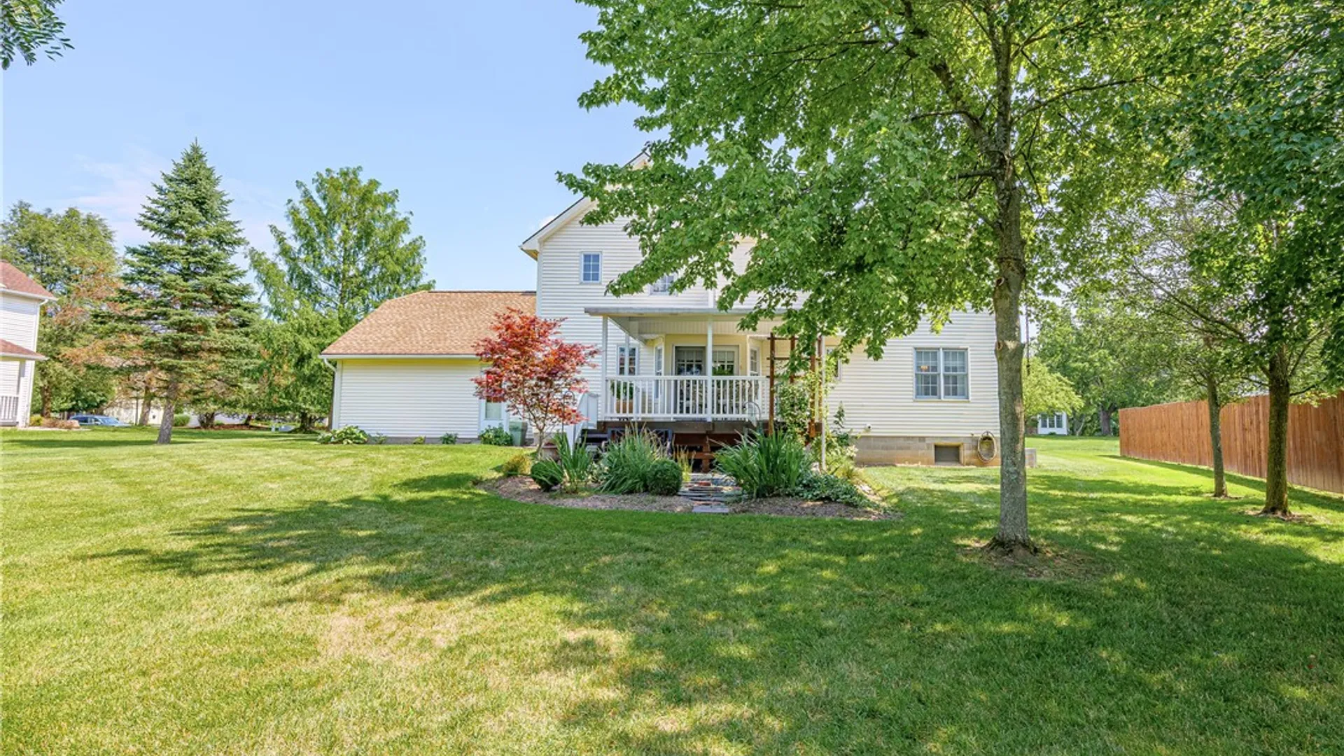 Property at 48 Churchview Lane, Henrietta, NY 14534 44