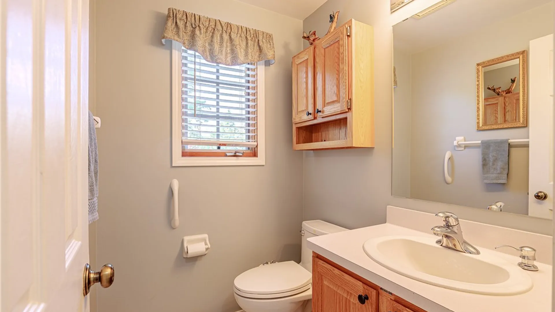 Property at 48 Churchview Lane, Henrietta, NY 14534 21