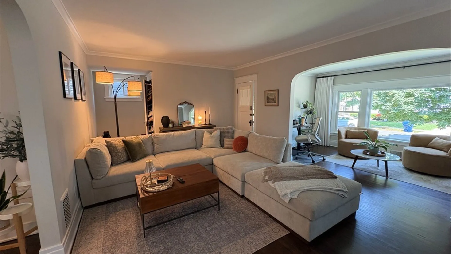 Property at 17 Tacoma Avenue, Buffalo, NY 14216 6