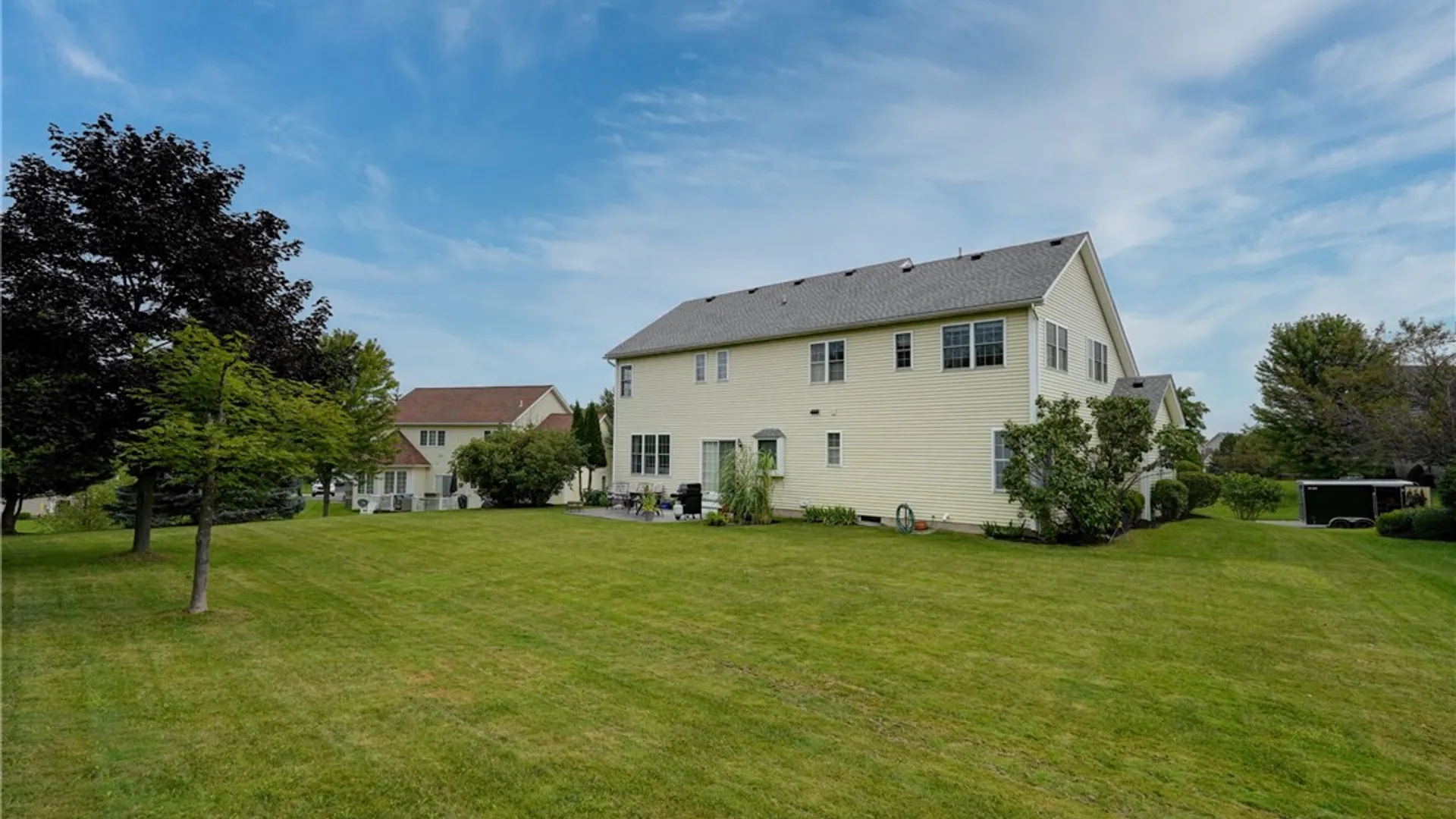 Property at 3 Post Side Lane, Pittsford, NY 14534 28