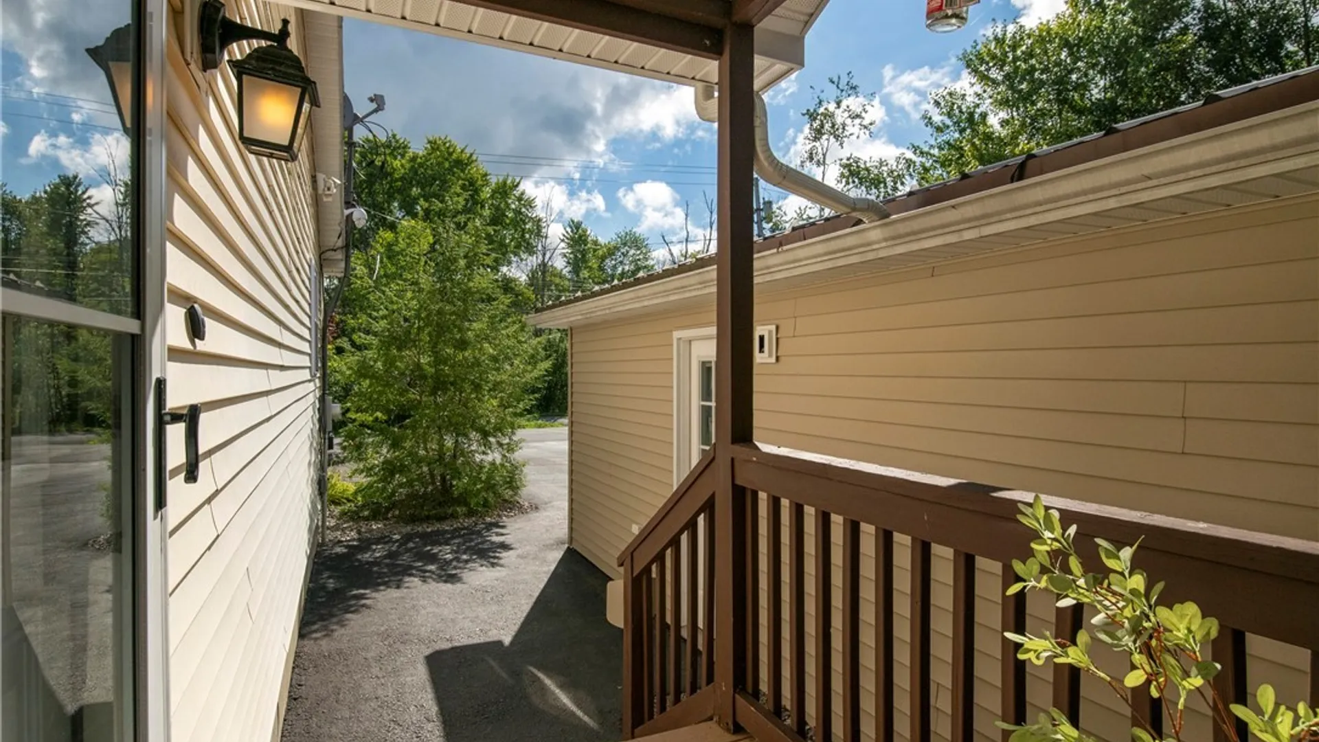 Property at 5 Concord Boulevard, New Hartford, NY 13323 7