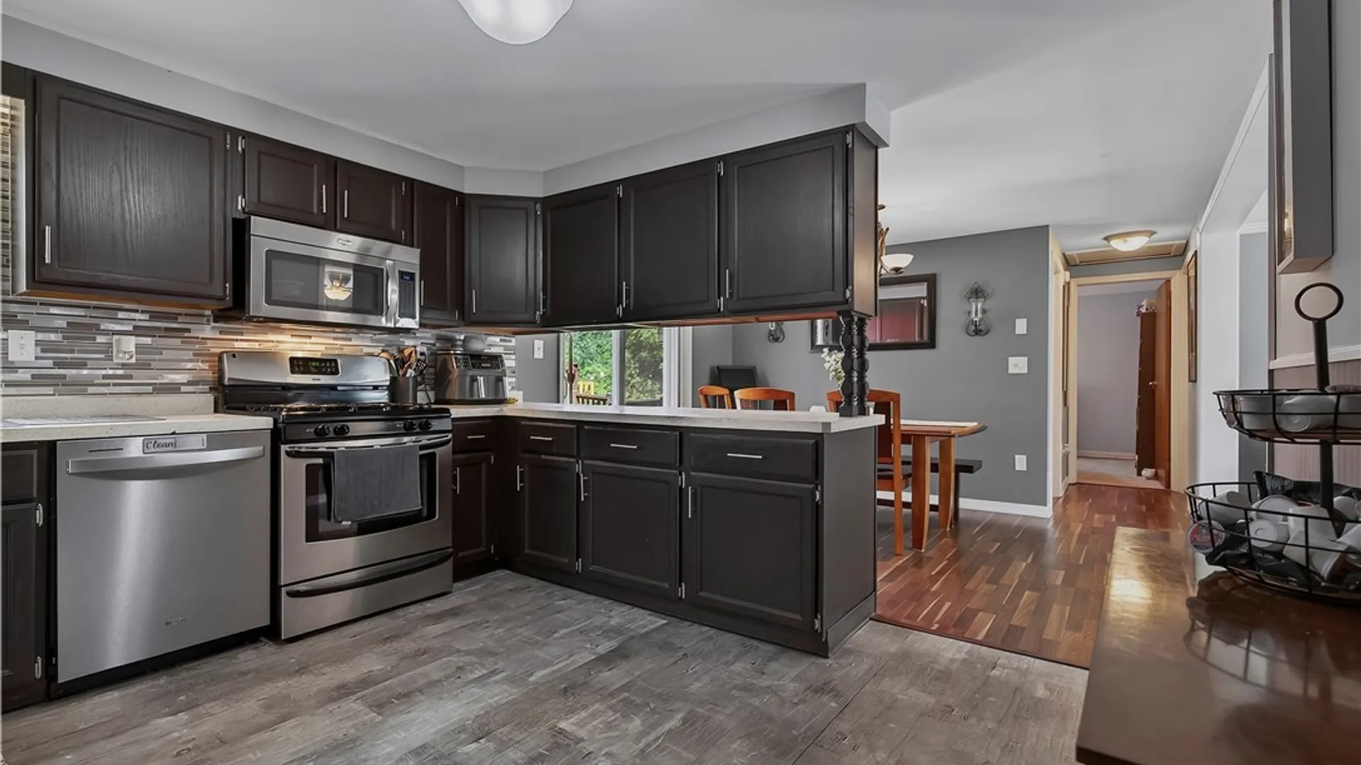 Property at 5 Concord Boulevard, New Hartford, NY 13323 20