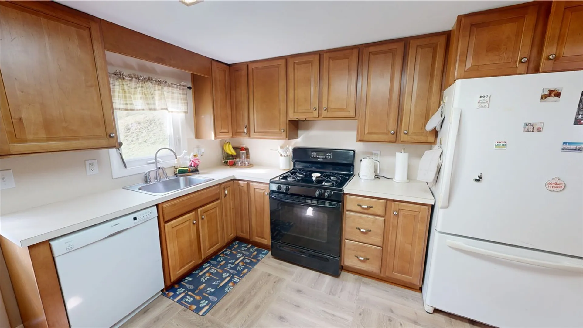 Property at 170 Crandall Street, Norwich, NY 13815 8