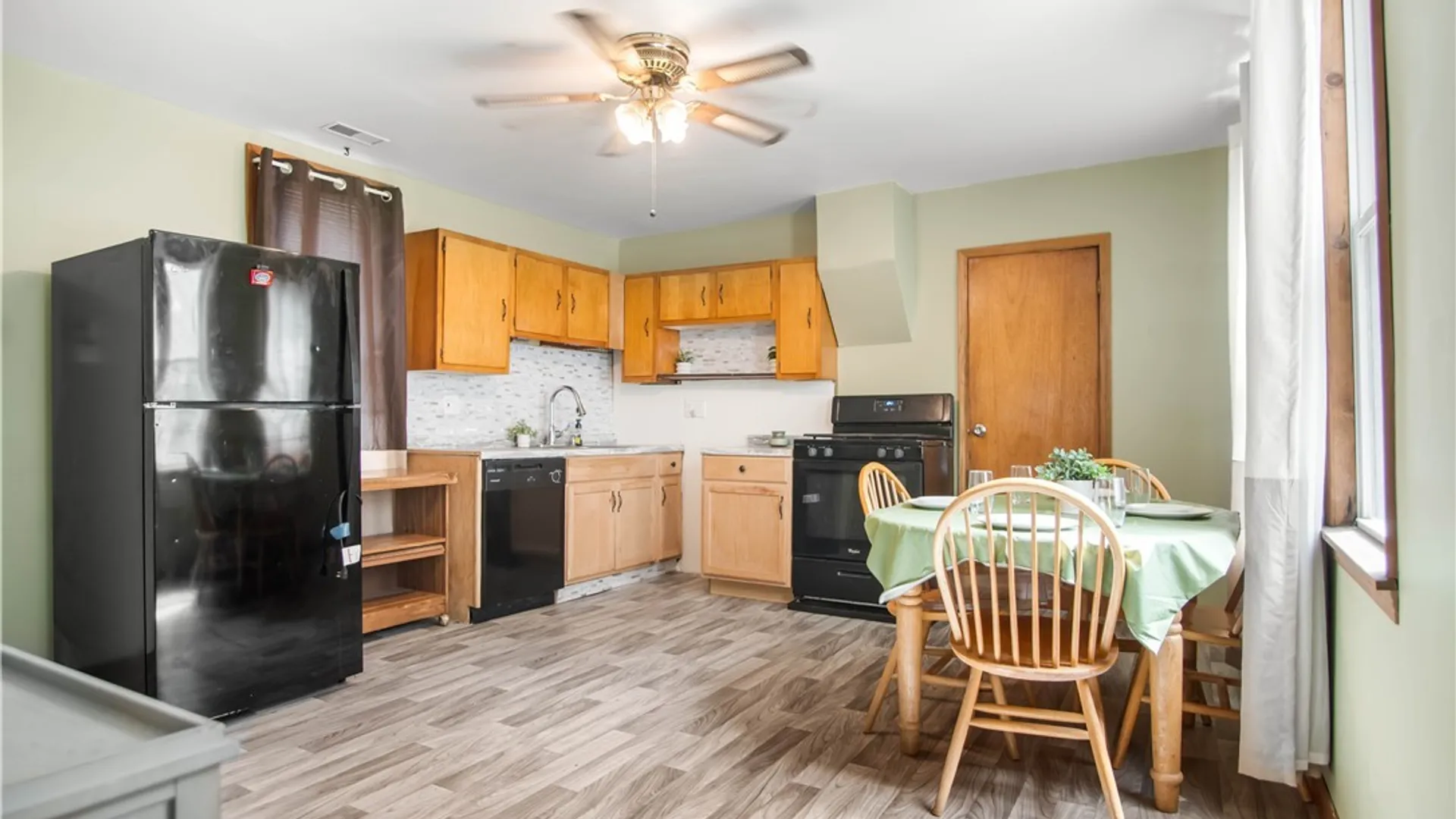 Property at 445 N Ogden Street, Buffalo, NY 14212 10