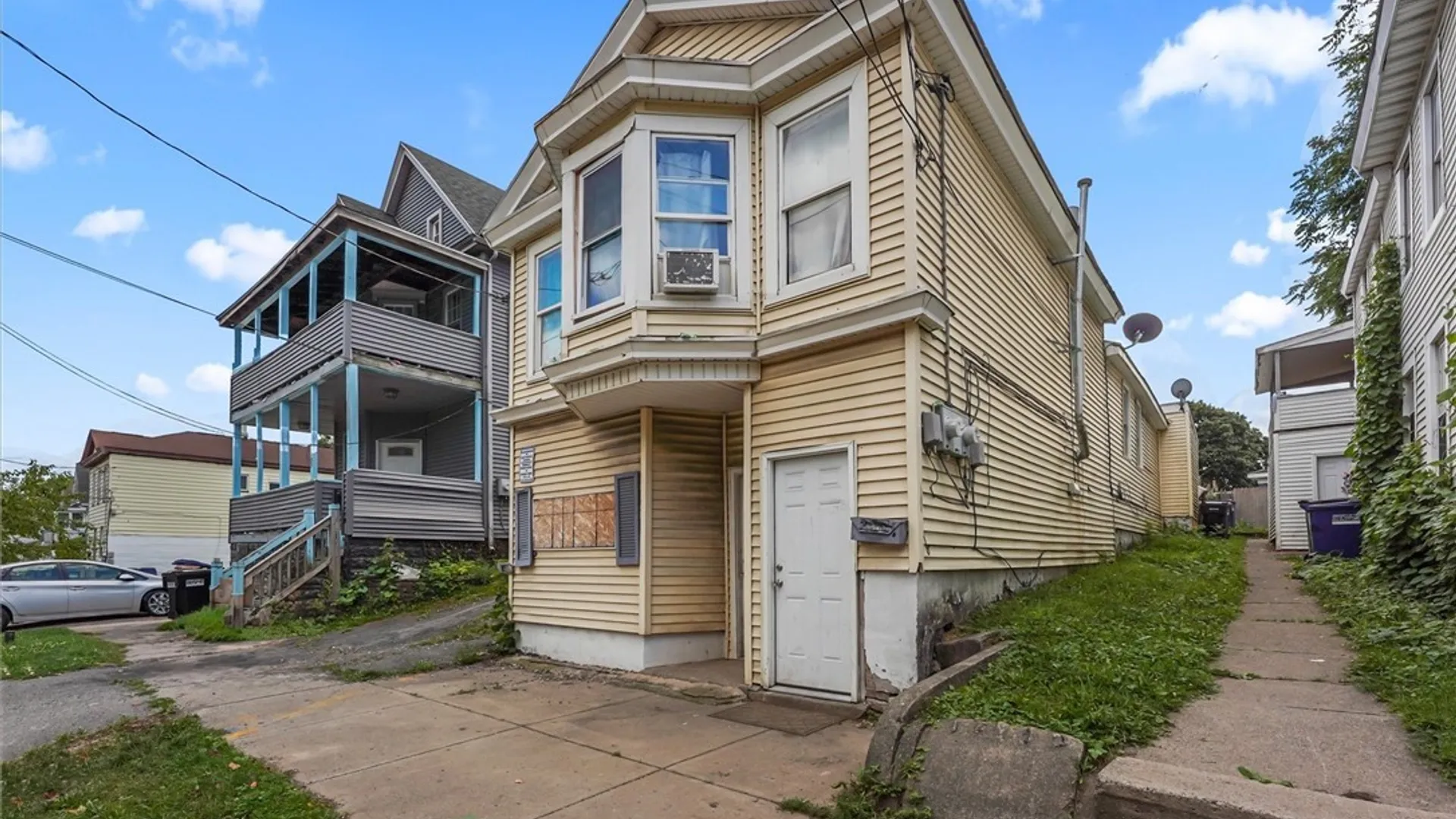 Property at 249 Lilac Street, Syracuse, NY 13208 4