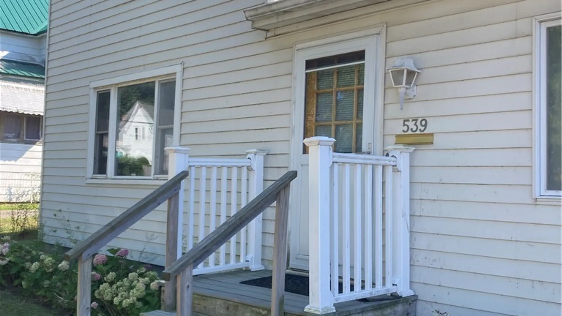 Property at 539 S Roberts Road, Dunkirk, NY 14048 3