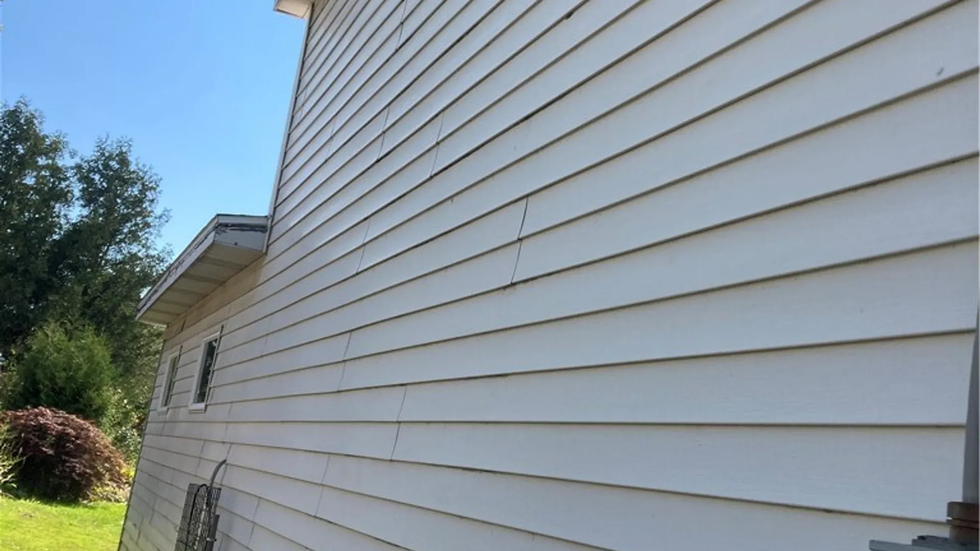 Property at 539 S Roberts Road, Dunkirk, NY 14048 5