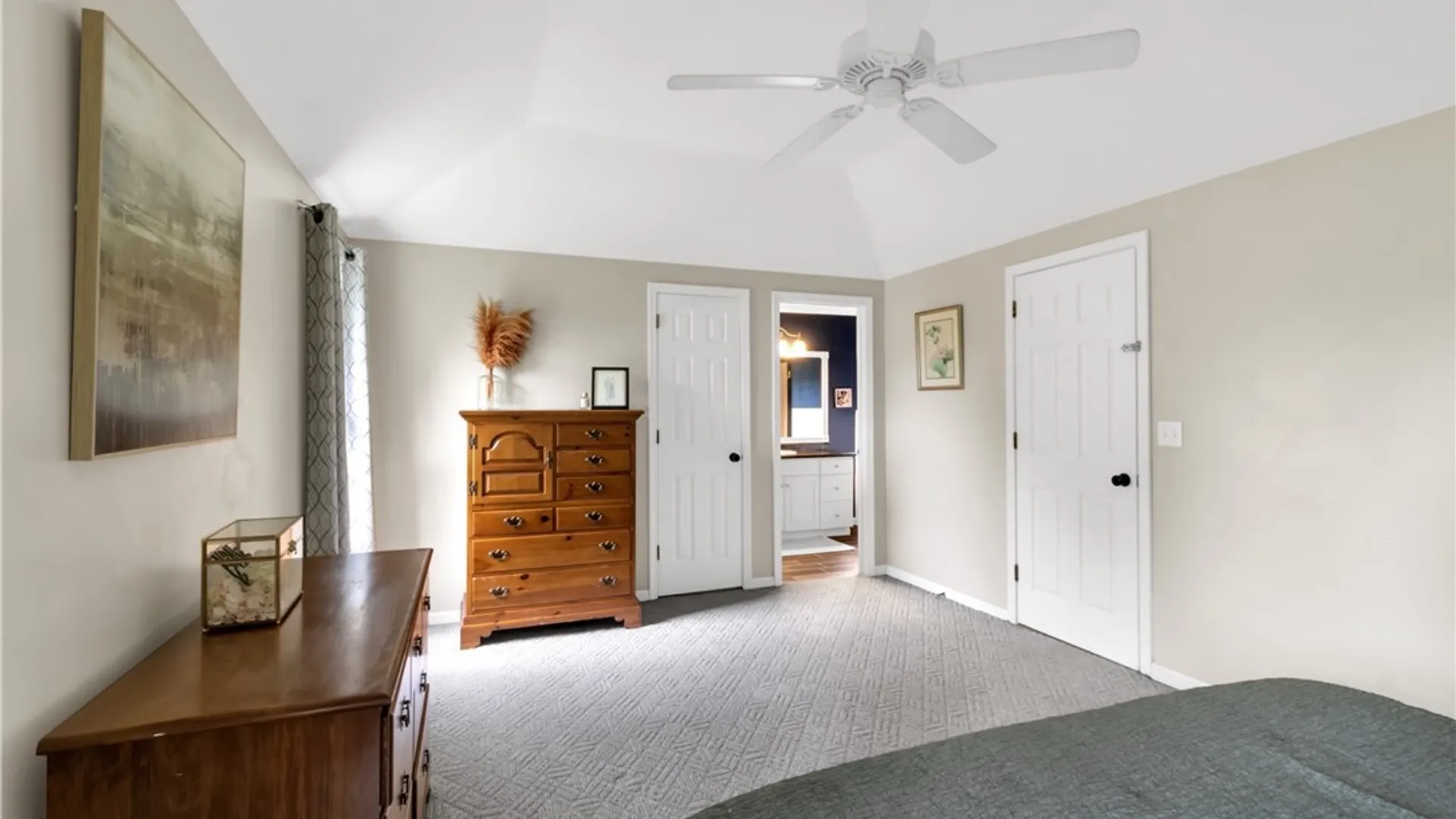 Property at 3315 Countryside Lane, Hamburg, NY 14075 28