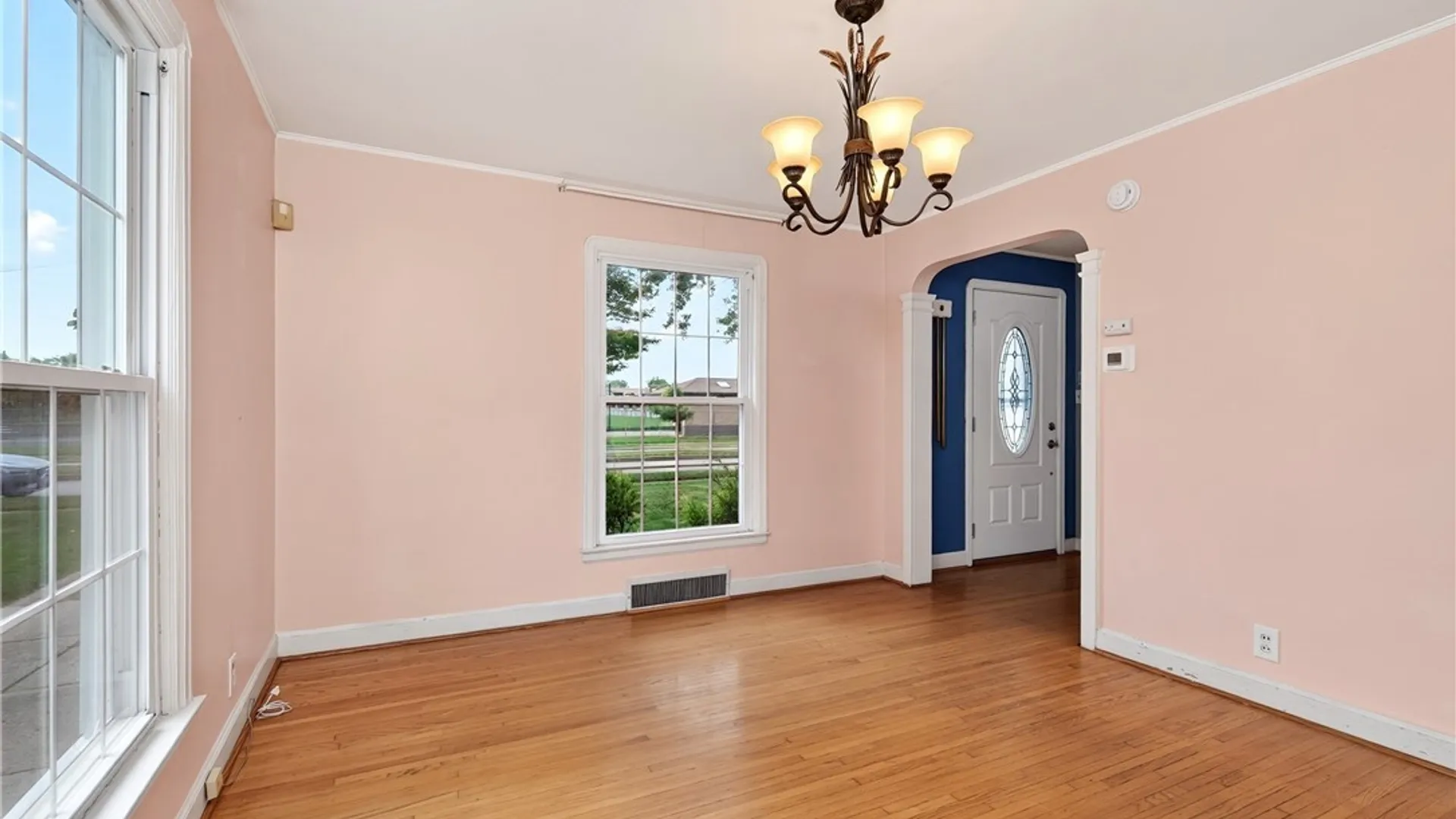Property at 134 Wilton Parkway, Tonawanda, NY 14223 5