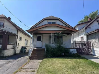 Property at 252 Roslyn Street, Buffalo, NY 14215