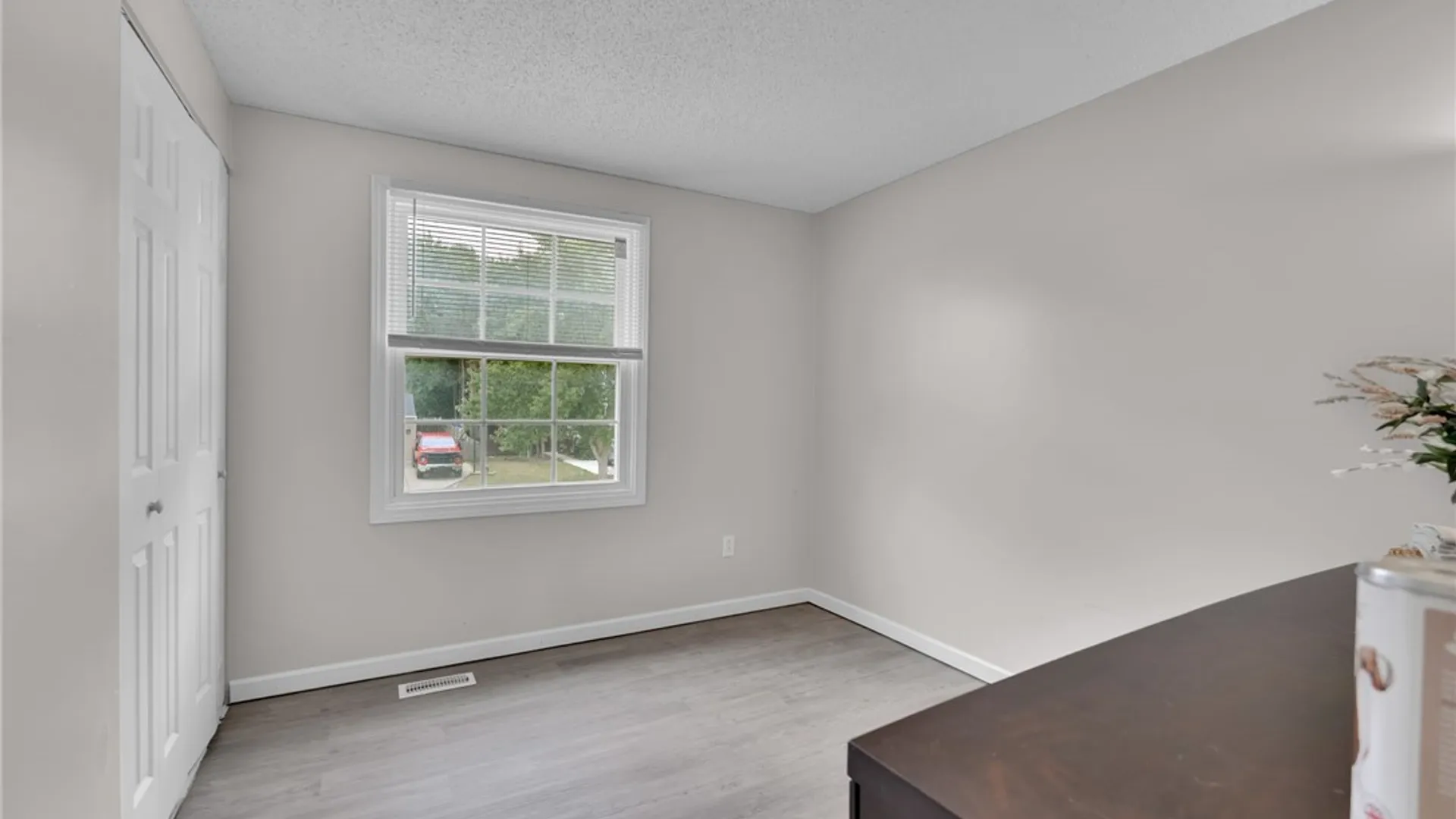 Property at 154 Garry Drive, West Seneca, NY 14224 21