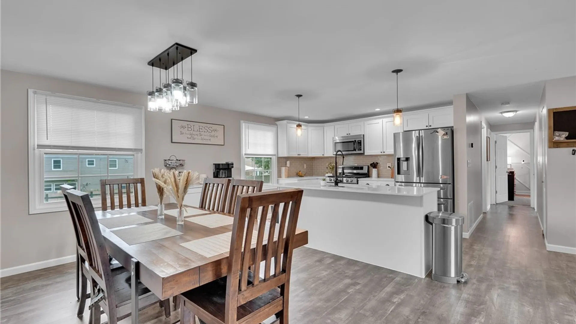 Property at 154 Garry Drive, West Seneca, NY 14224 7