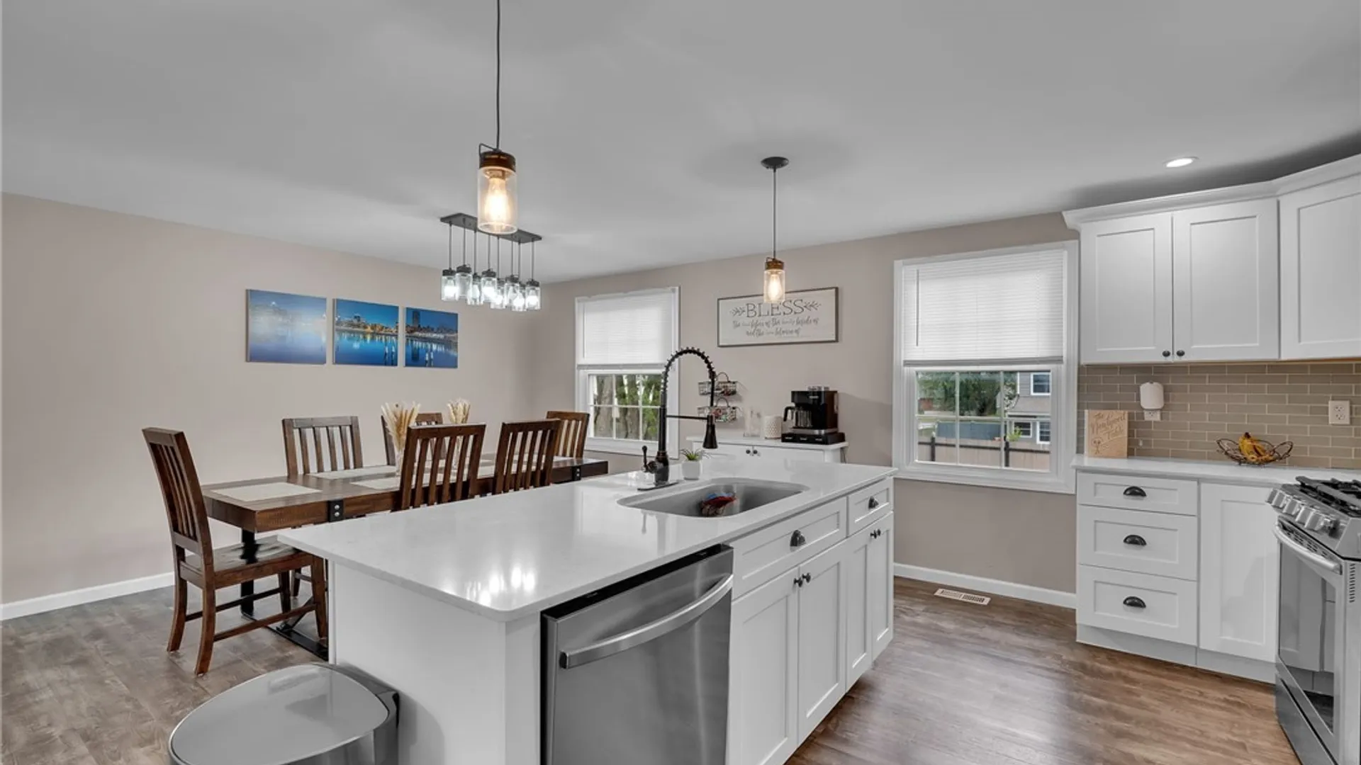 Property at 154 Garry Drive, West Seneca, NY 14224 12