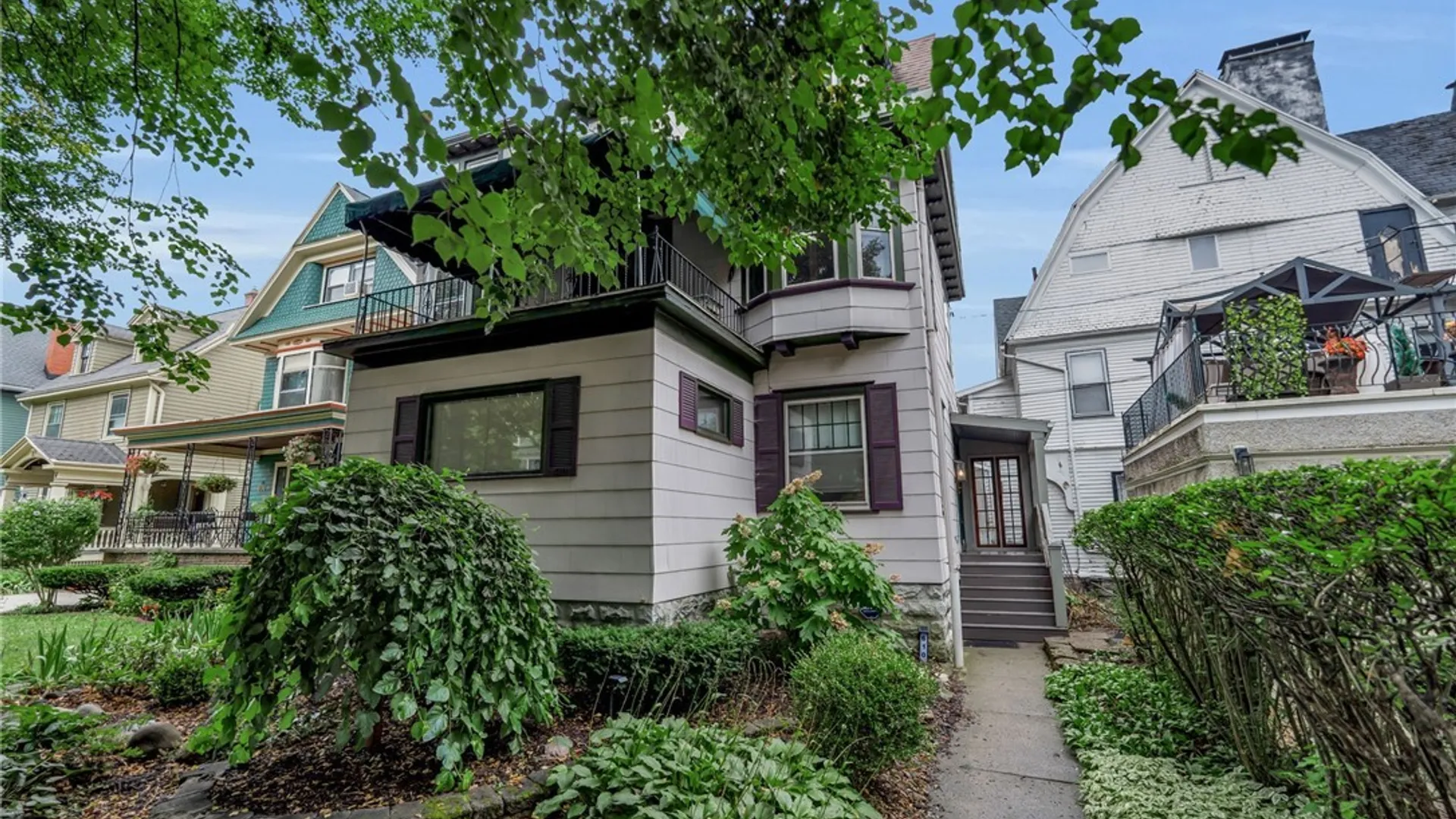 Property at 610 Ashland Avenue, Buffalo, NY 14222 4