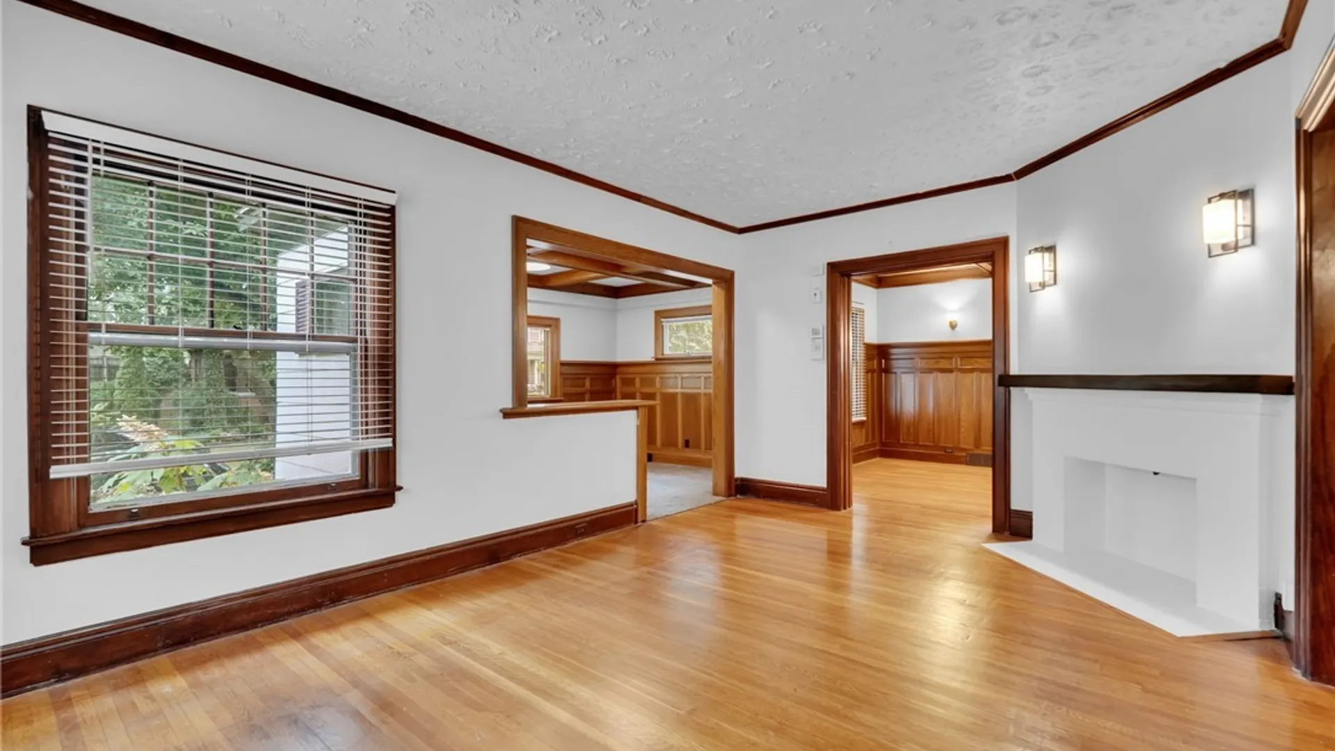 Property at 610 Ashland Avenue, Buffalo, NY 14222 8