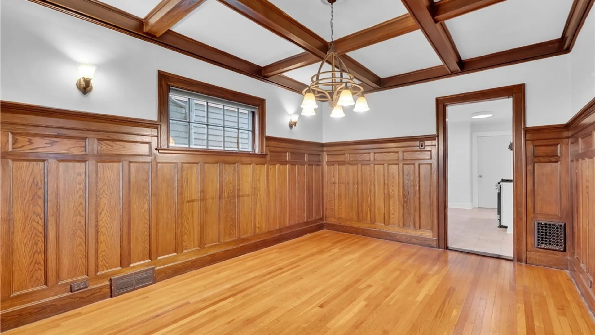 Property at 610 Ashland Avenue, Buffalo, NY 14222 18