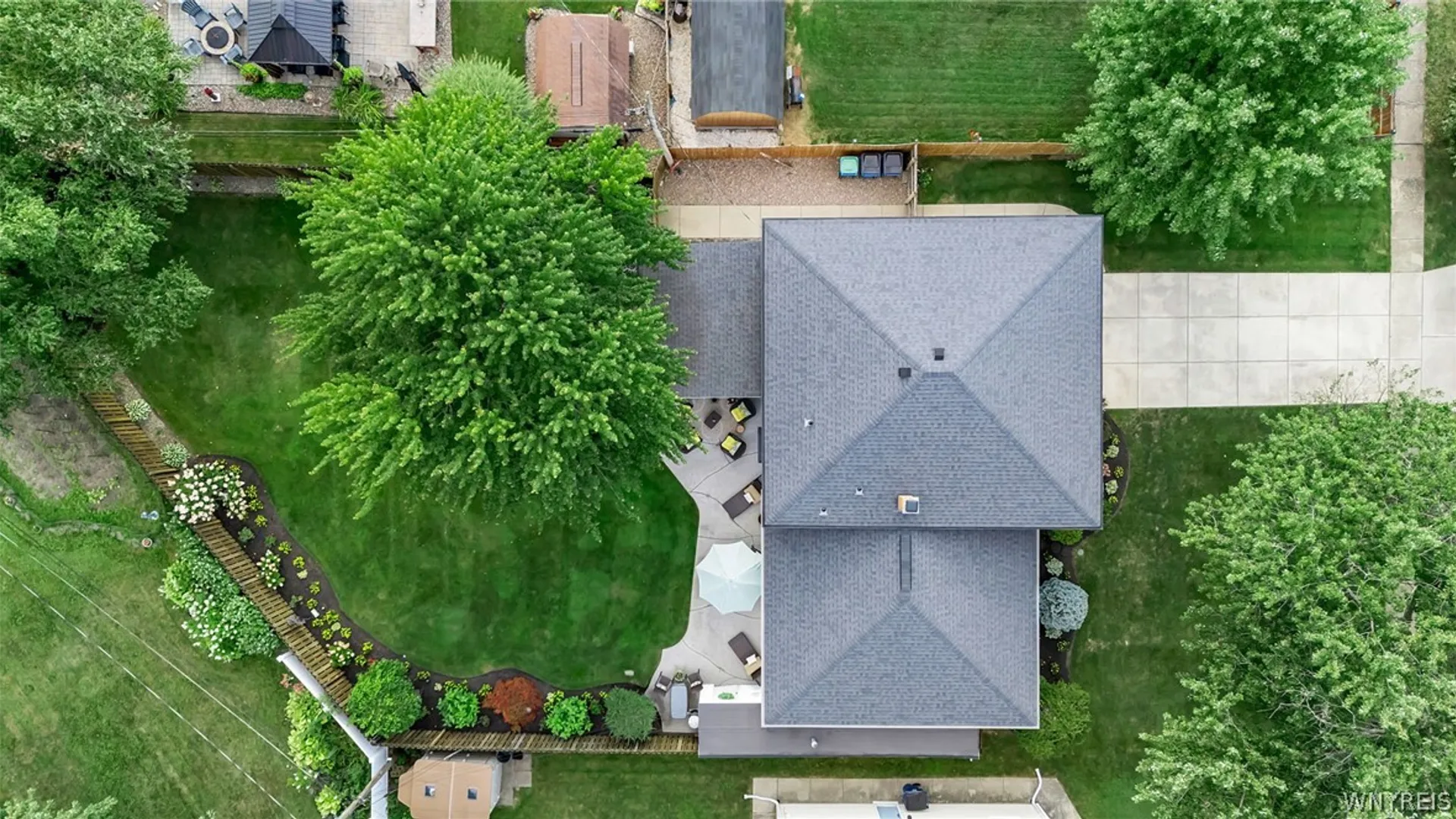 Property at 13 Wedgewood, Amherst, NY 14226 5