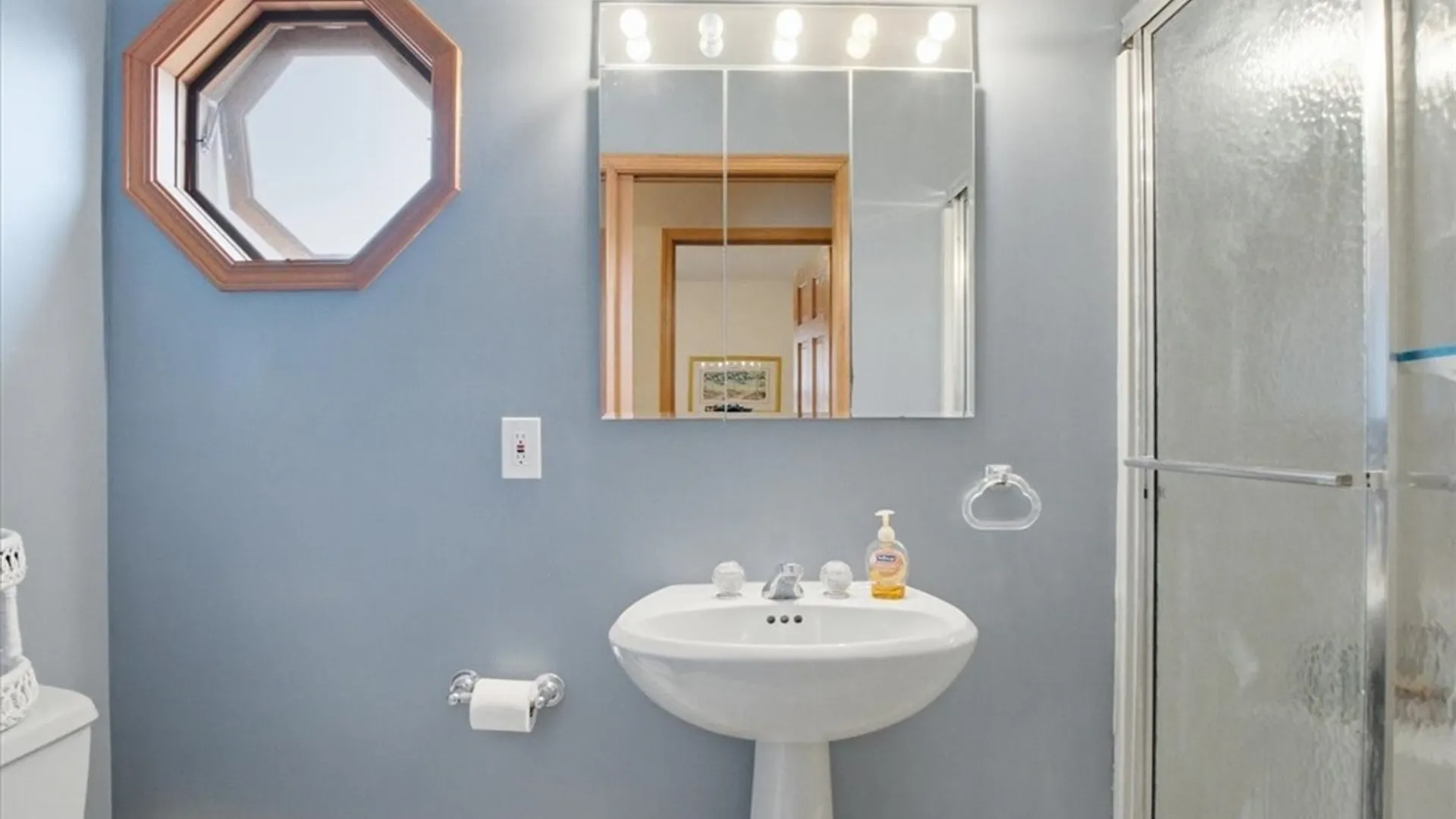 Property at 72 Delaney Avenue, Buffalo, NY 14216 7
