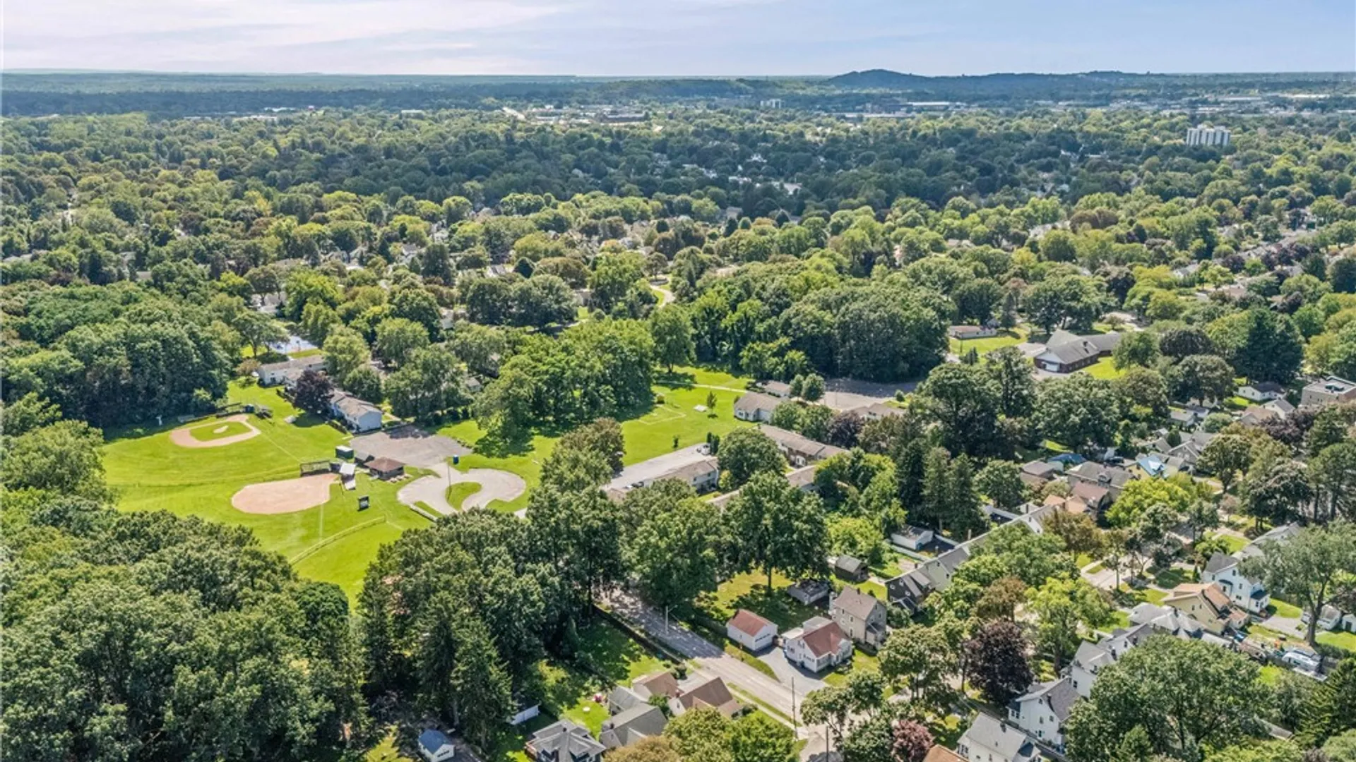 Property at 104 Tryon Park, Rochester, NY 14609 31