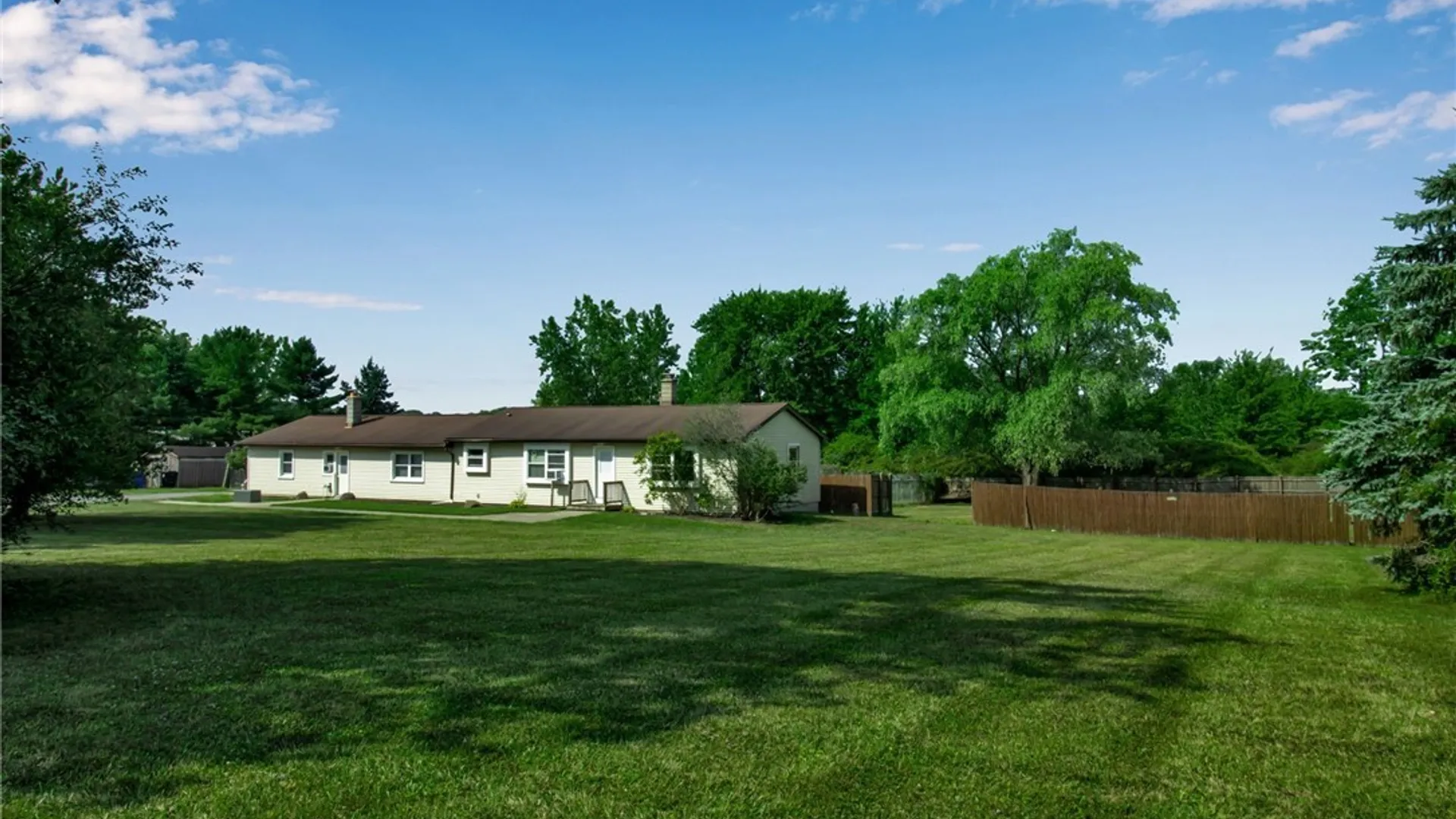 Property at 100 Sullivan Road, Alden, NY 14004 6