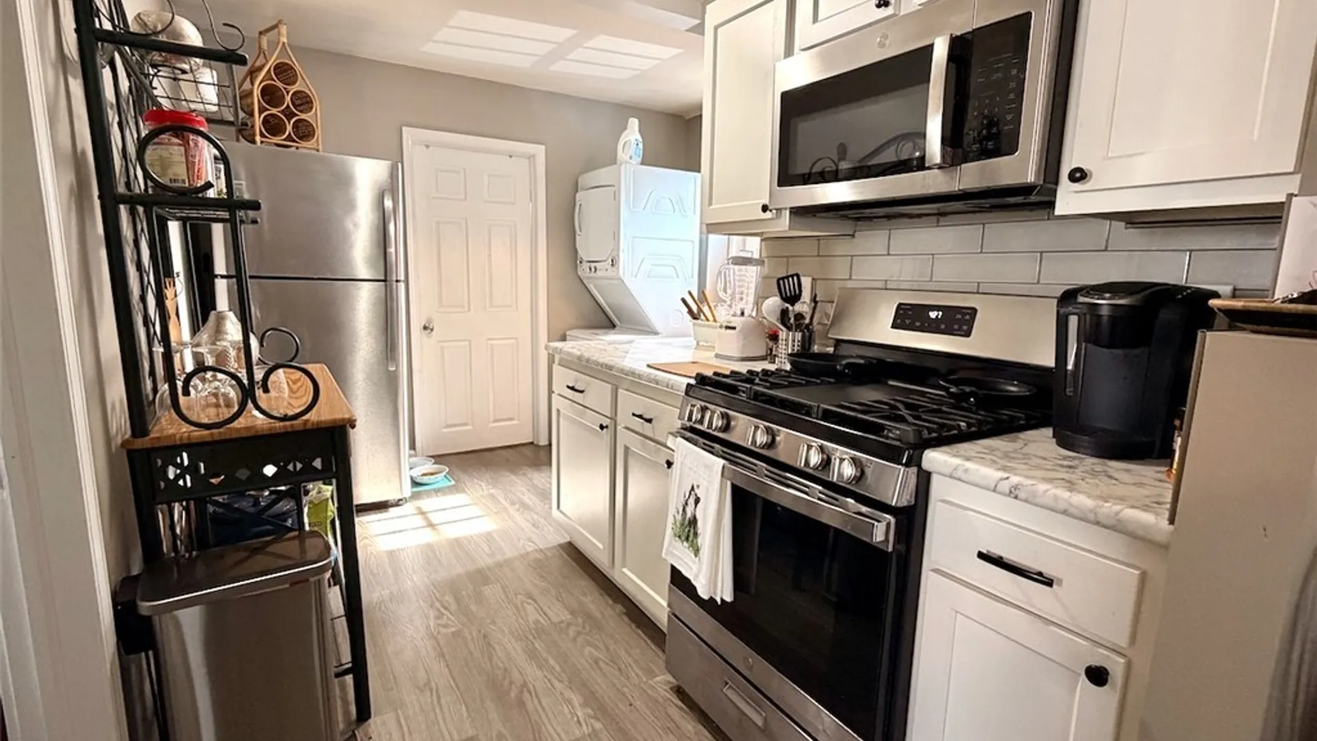 Property at 88 W 8th Street, Oswego, NY 13126 9