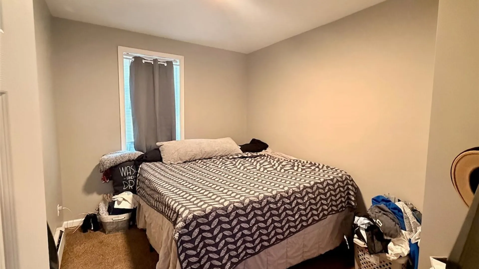 Property at 88 W 8th Street, Oswego, NY 13126 22
