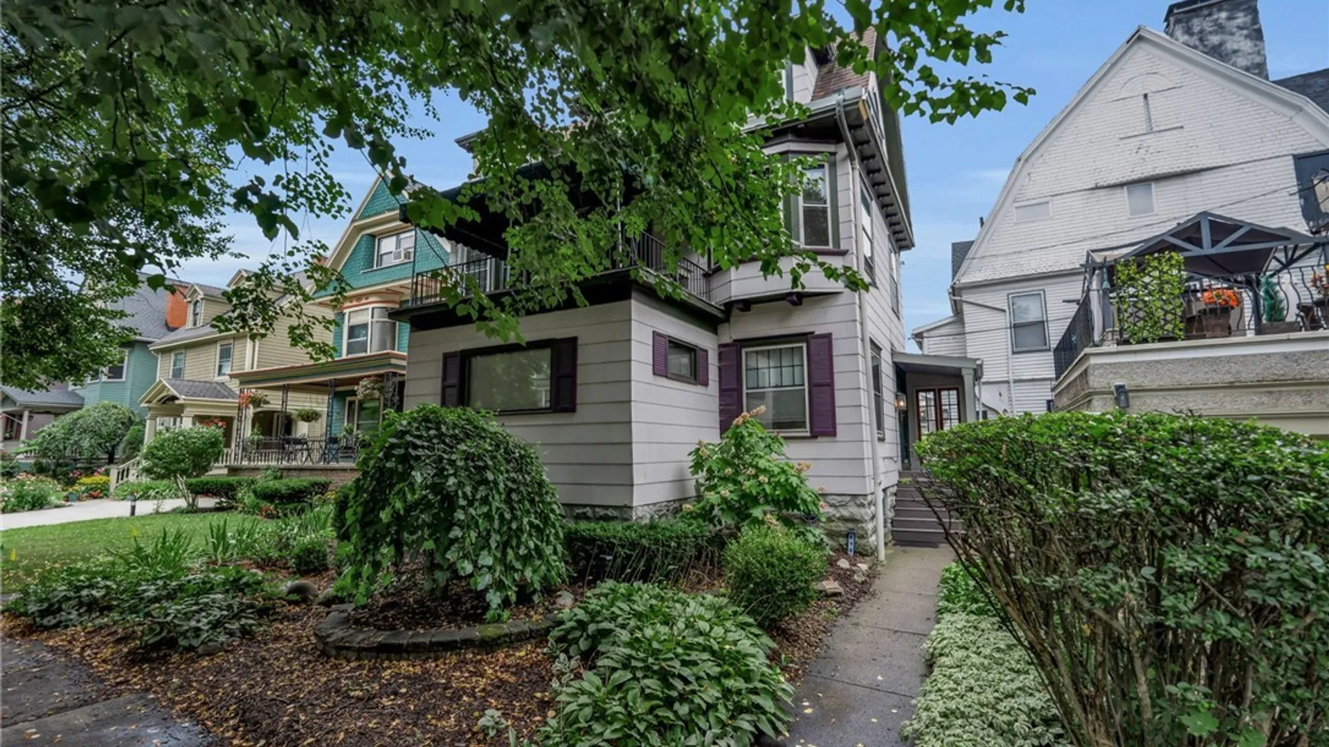 Property at 610 Ashland Avenue, Buffalo, NY 14222 3