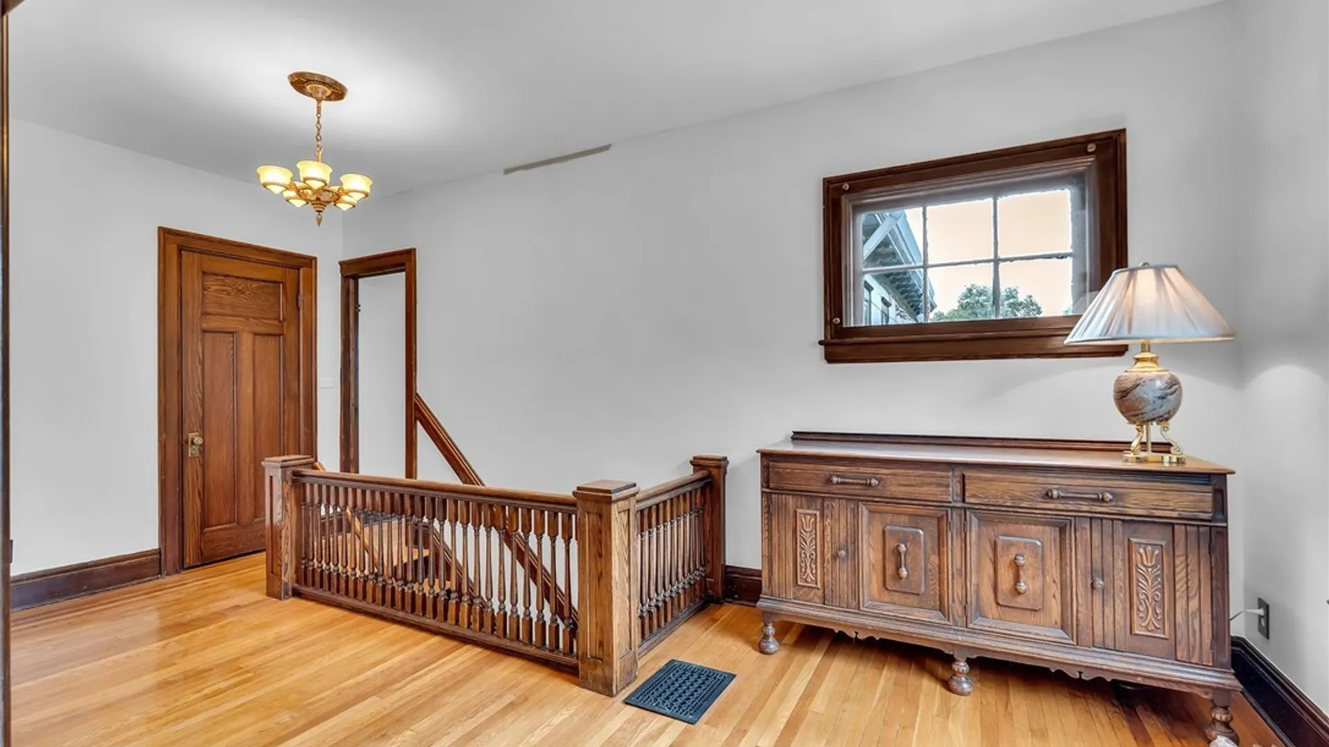 Property at 610 Ashland Avenue, Buffalo, NY 14222 6