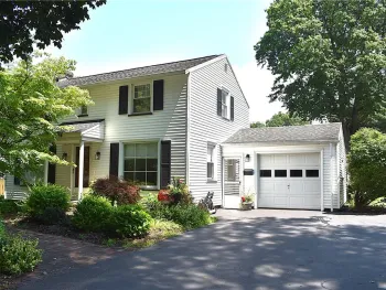 Property at 126 Tottenham Rd, Irondequoit, NY 14609
