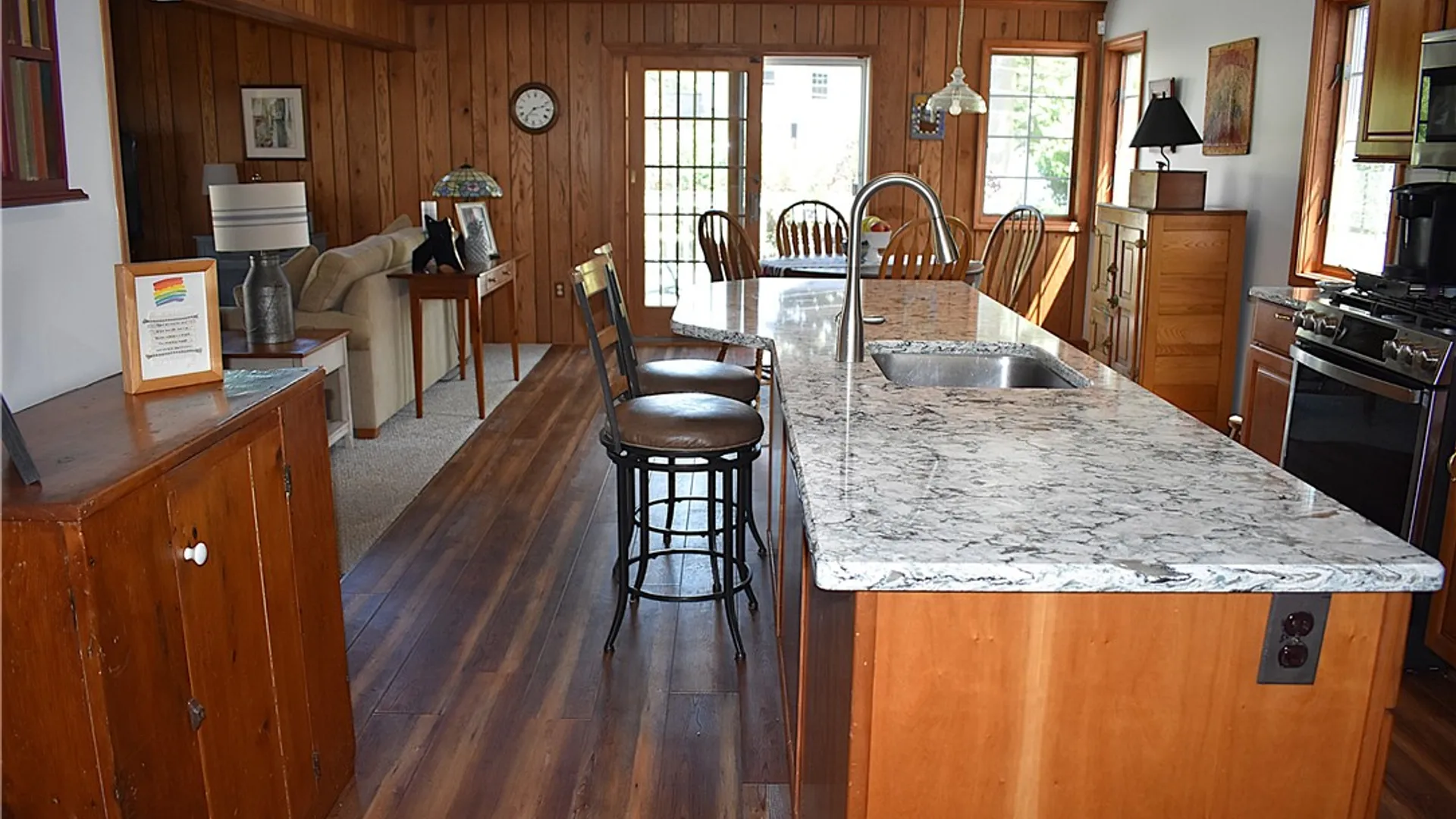 Property at 126 Tottenham Rd, Irondequoit, NY 14609 7