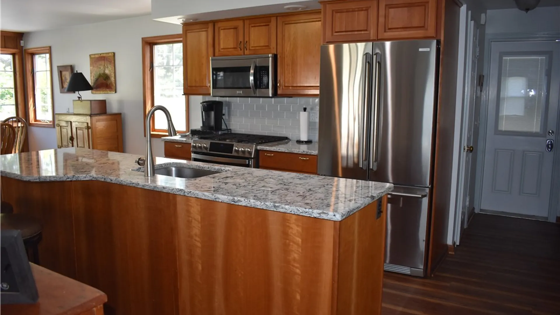 Property at 126 Tottenham Rd, Irondequoit, NY 14609 9