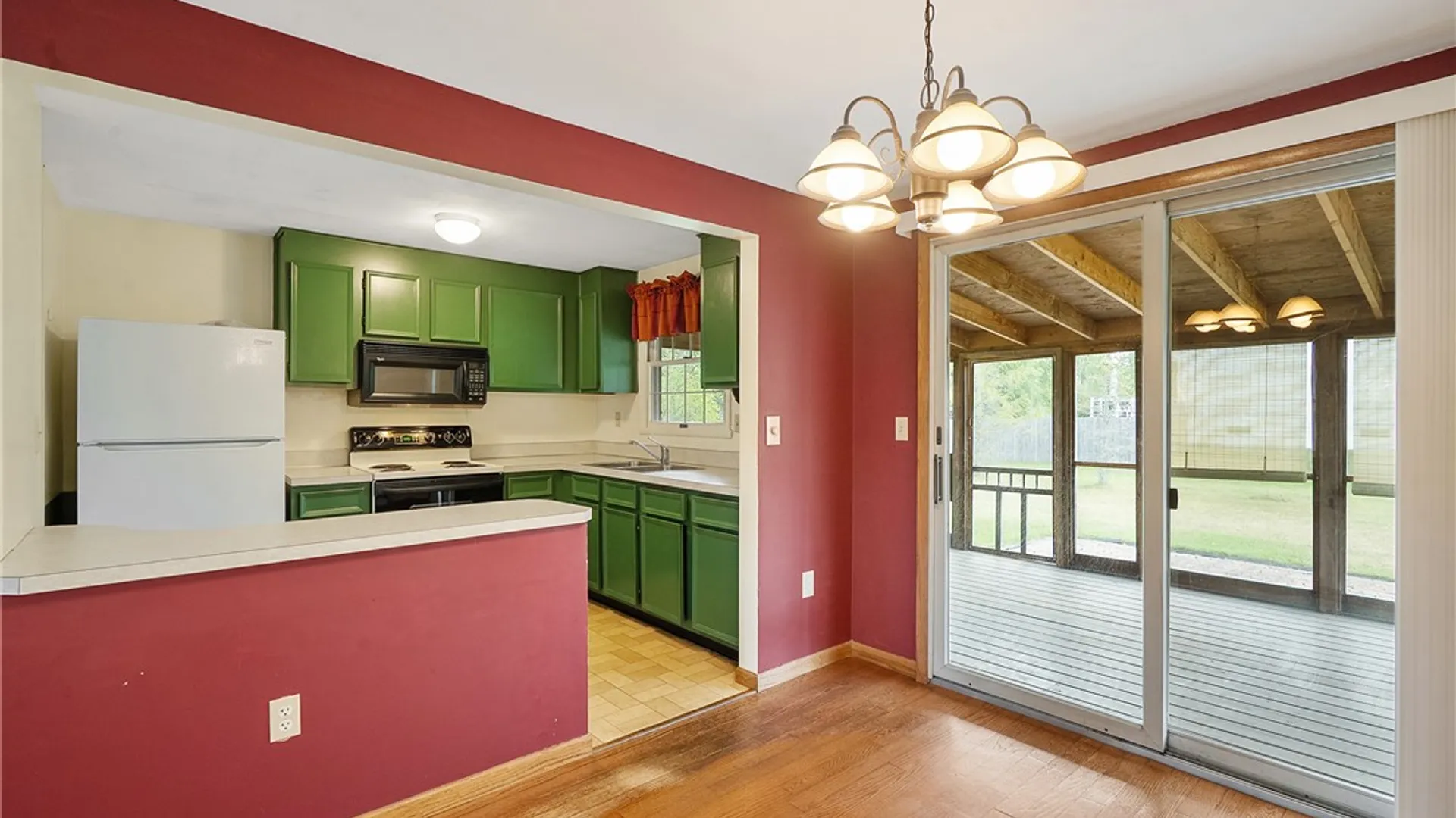 Property at 9472 Bygone Drive, Cicero, NY 13029 7