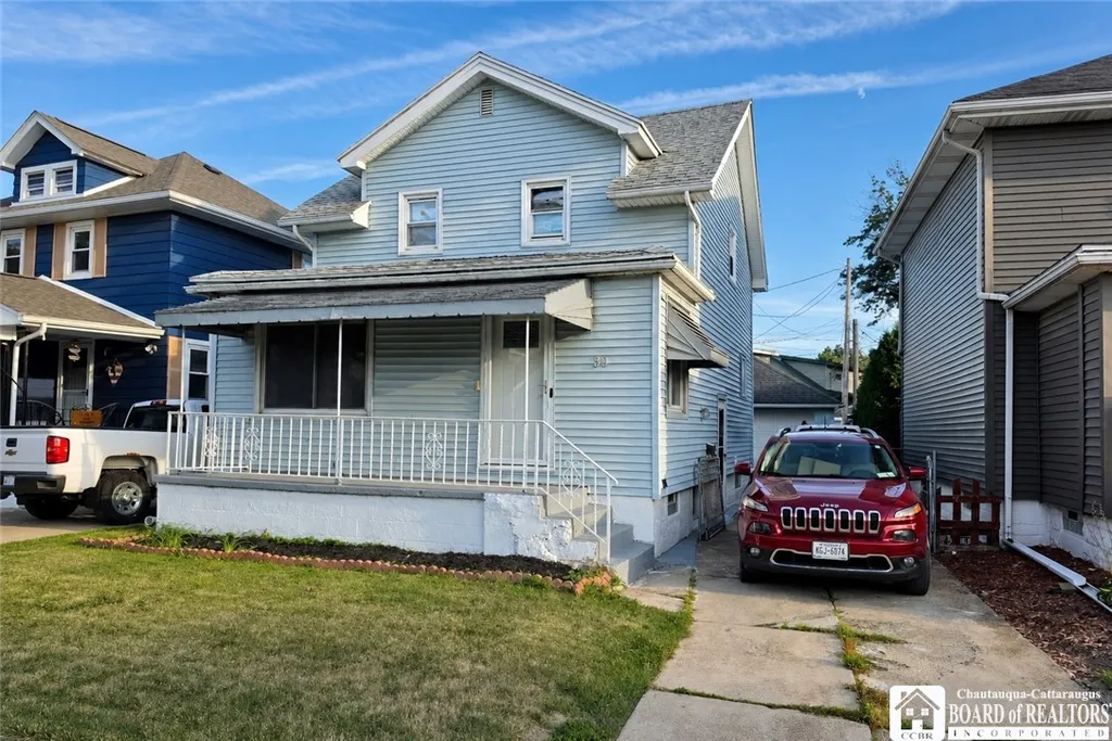 Property at 39 Jackson Avenue, Lackawanna, NY 14218
