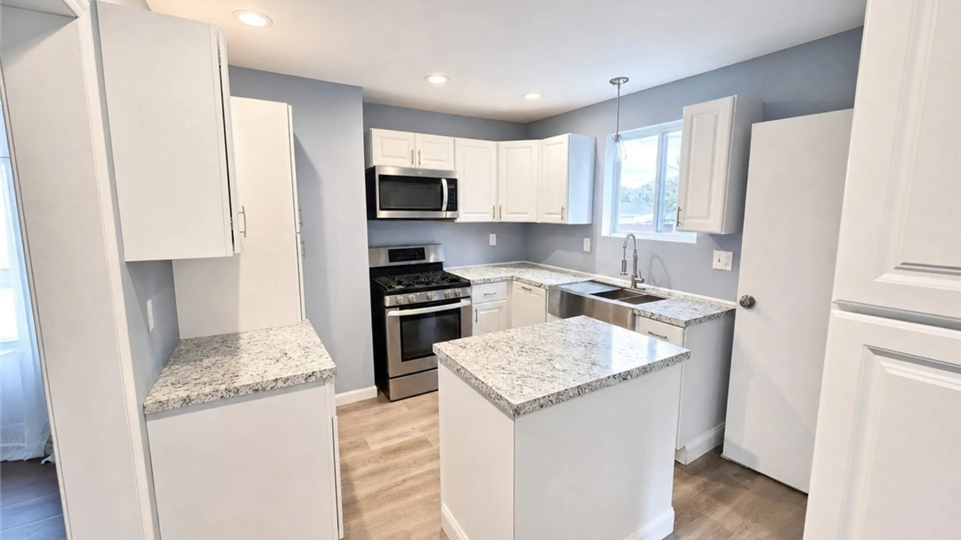 Property at 39 Jackson Avenue, Lackawanna, NY 14218 4