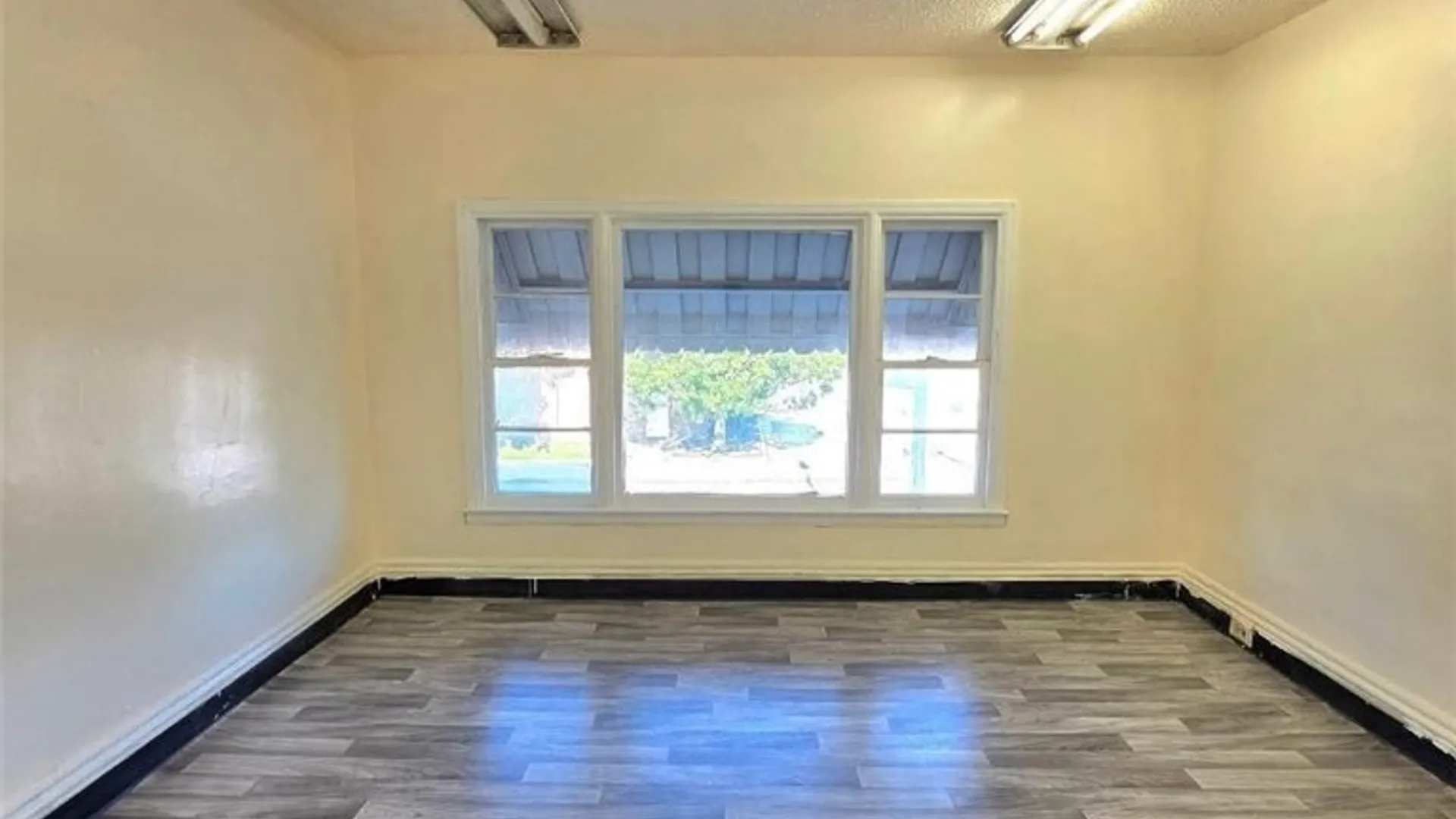 Property at 16 Parker Avenue, Buffalo, NY 14214 22