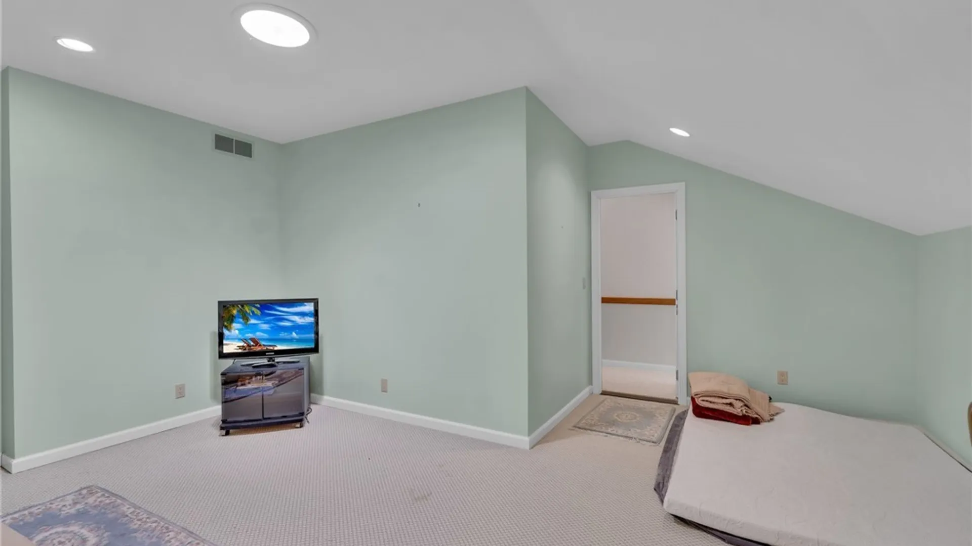 Property at 161 Hidden Ridge, Amherst, NY 14221 43