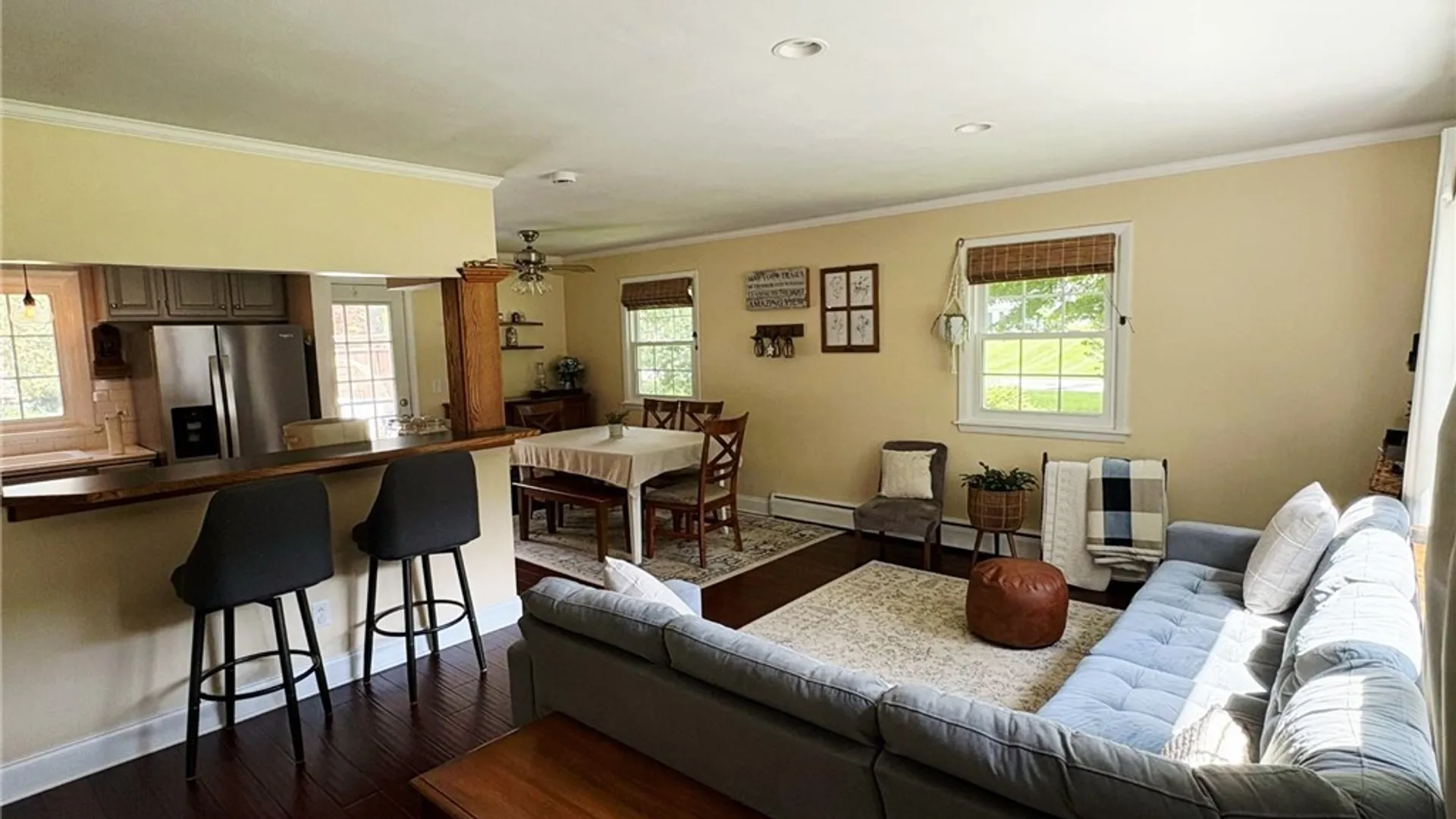 Property at 185 Woody Lane, Penfield, NY 14625 7